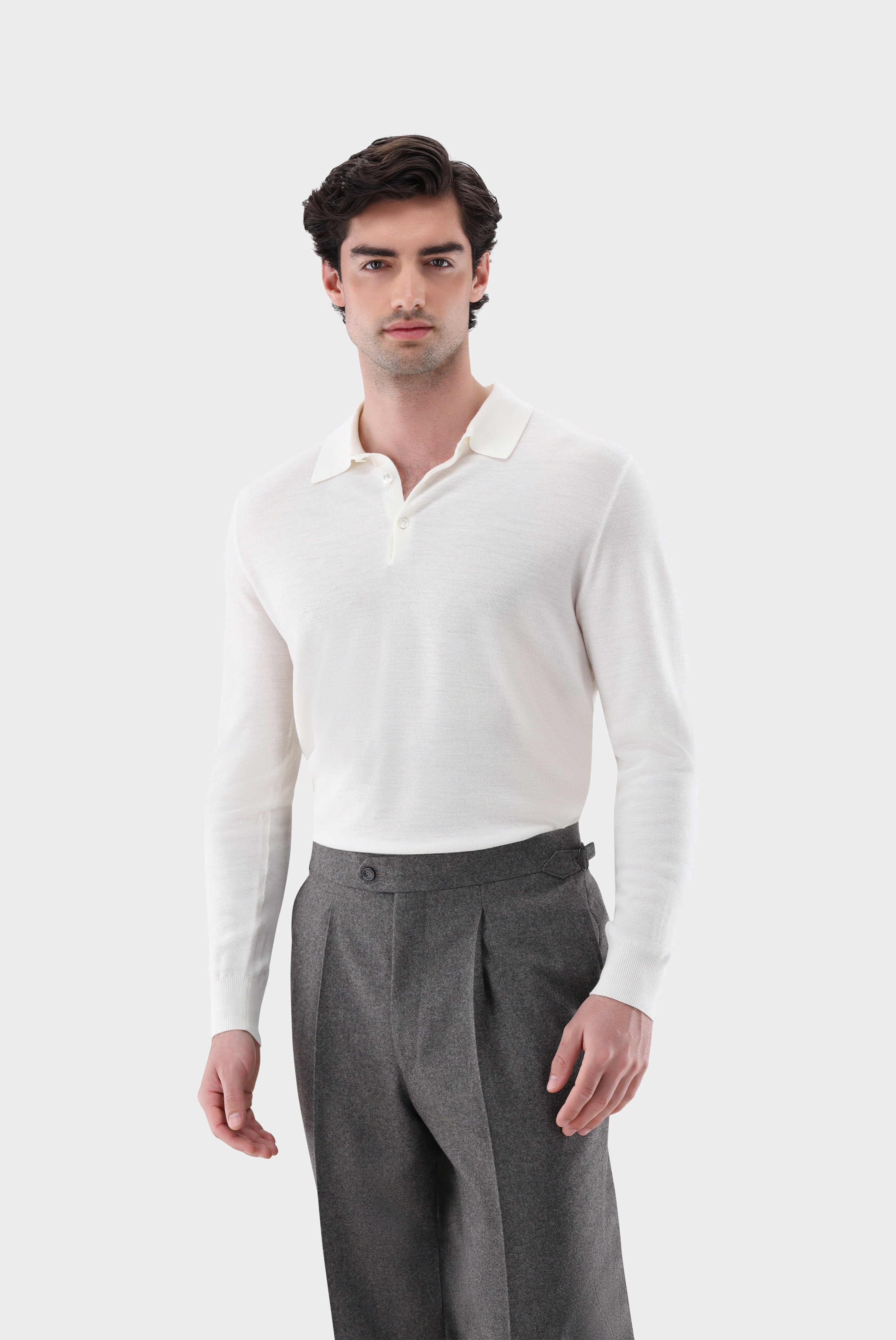 Long-sleeved polo shirt knitted with ricecorn structure