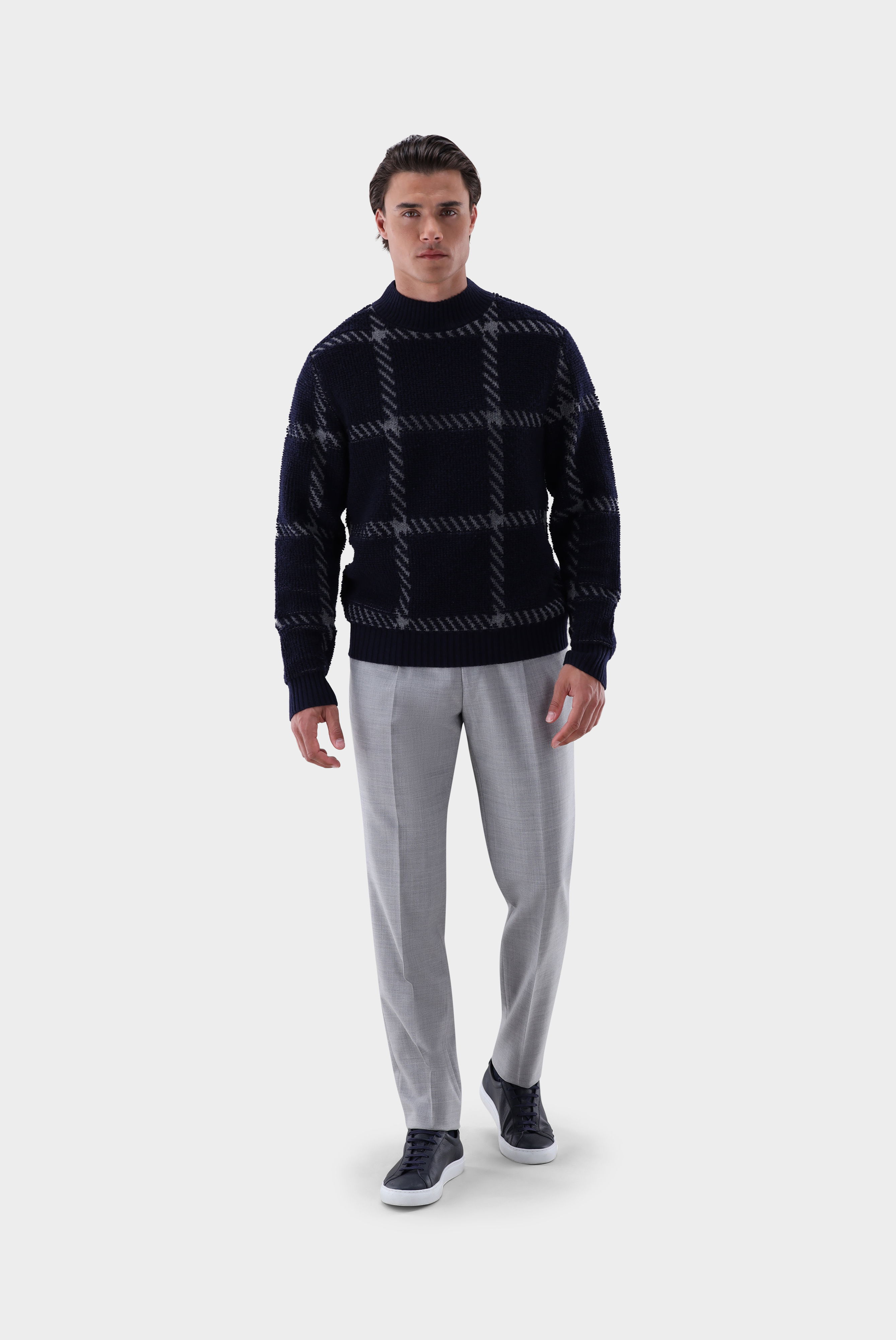 Stehkragenpullover mit Jacquard-Karomuster günstig online kaufen