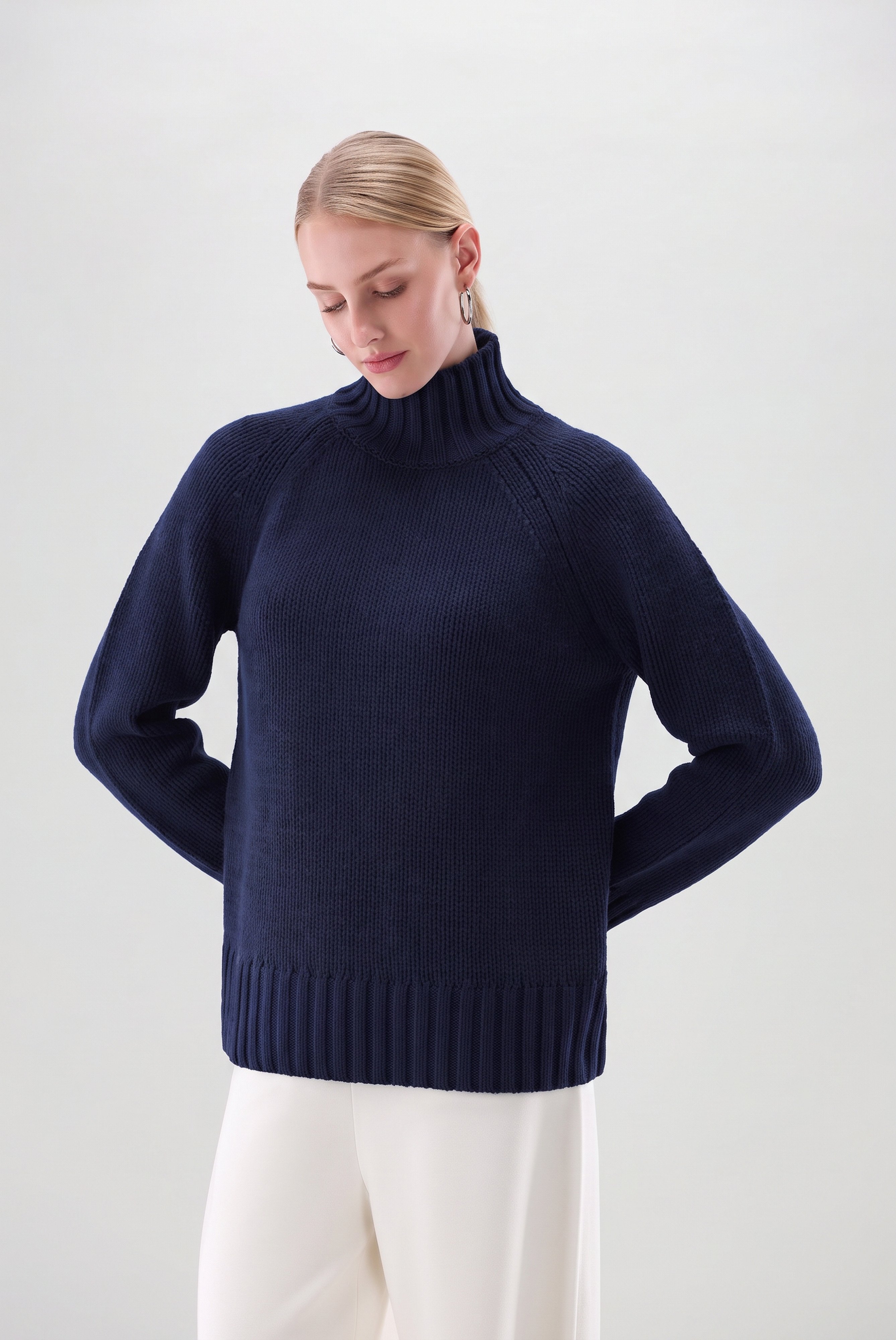 Stehkragenpullover mit Wolle und Kaschmir