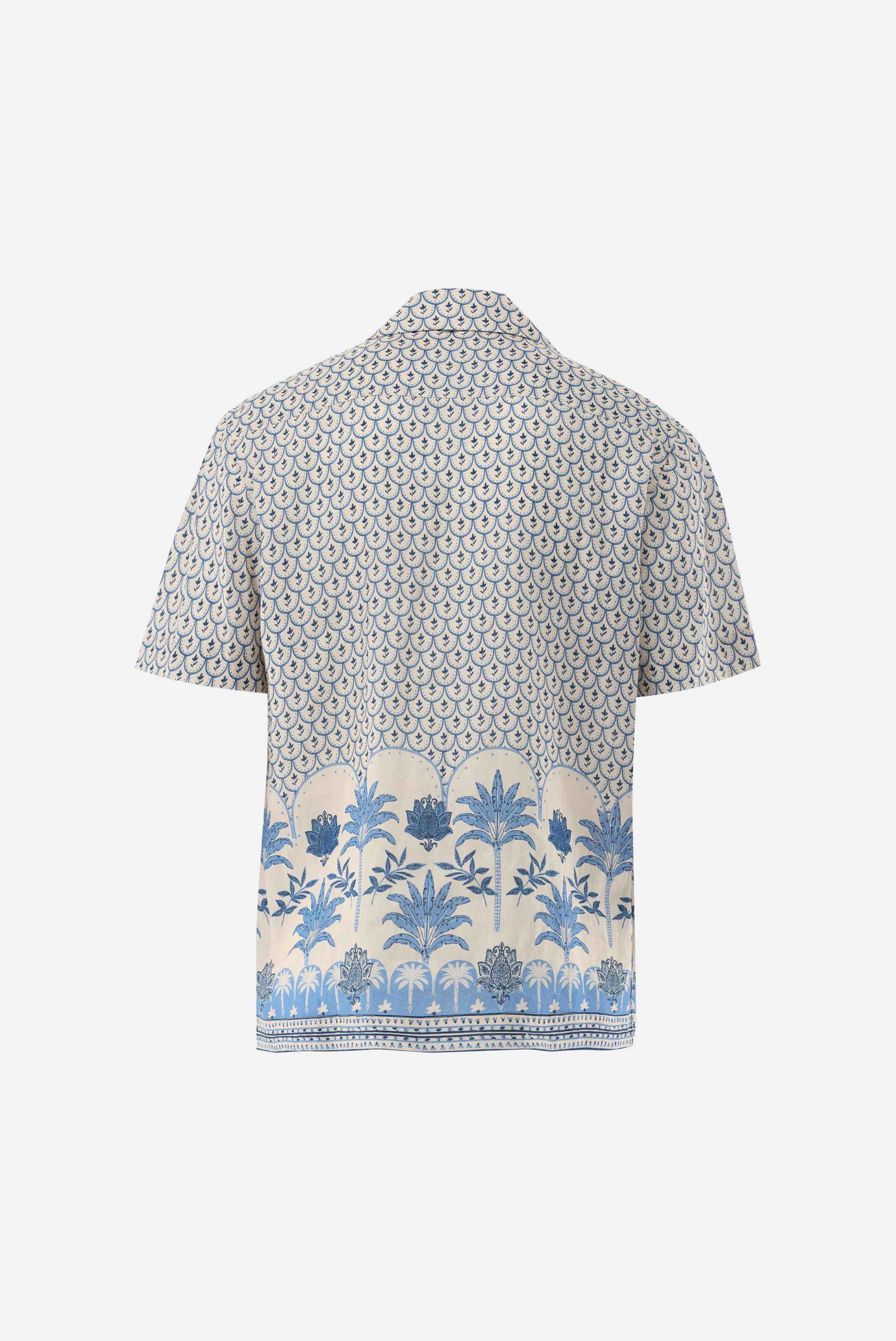 Short-sleeved shirt