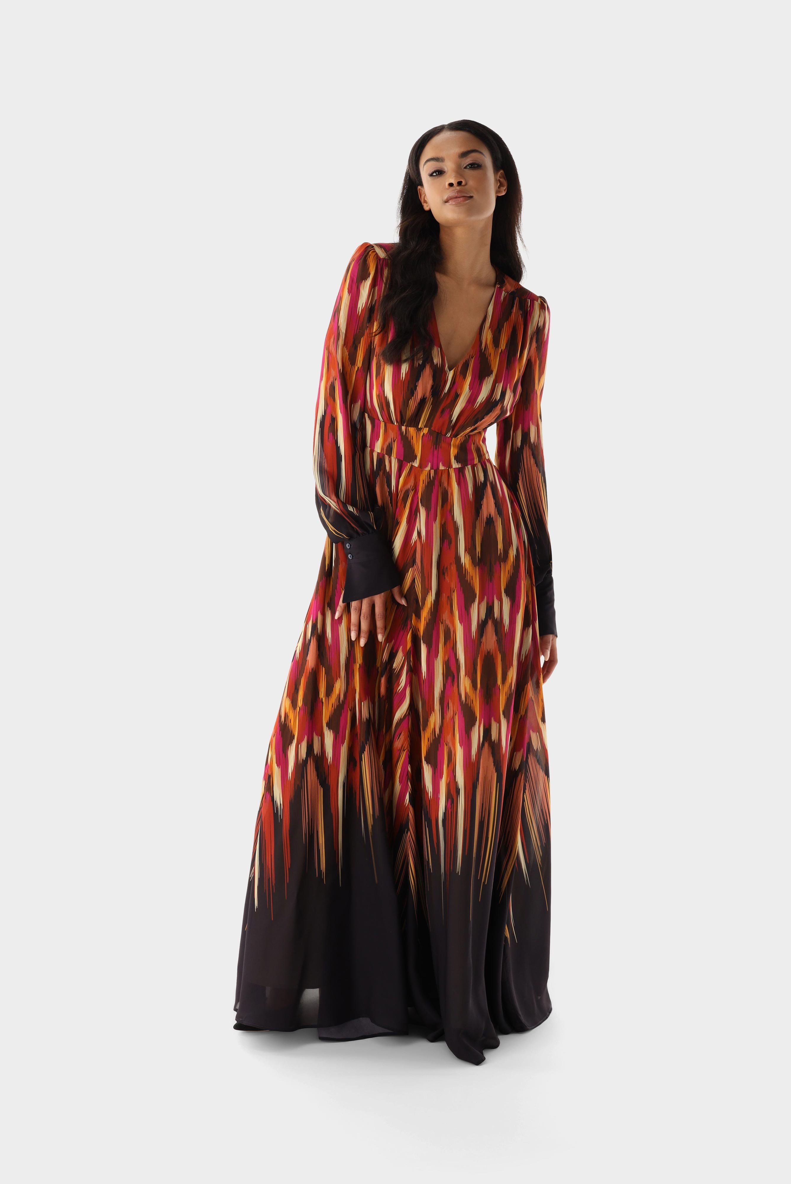 Dresses & Skirts+Viscose Maxi-Slip-On-Dress with Art Print+05.656H.52.171885.345.34