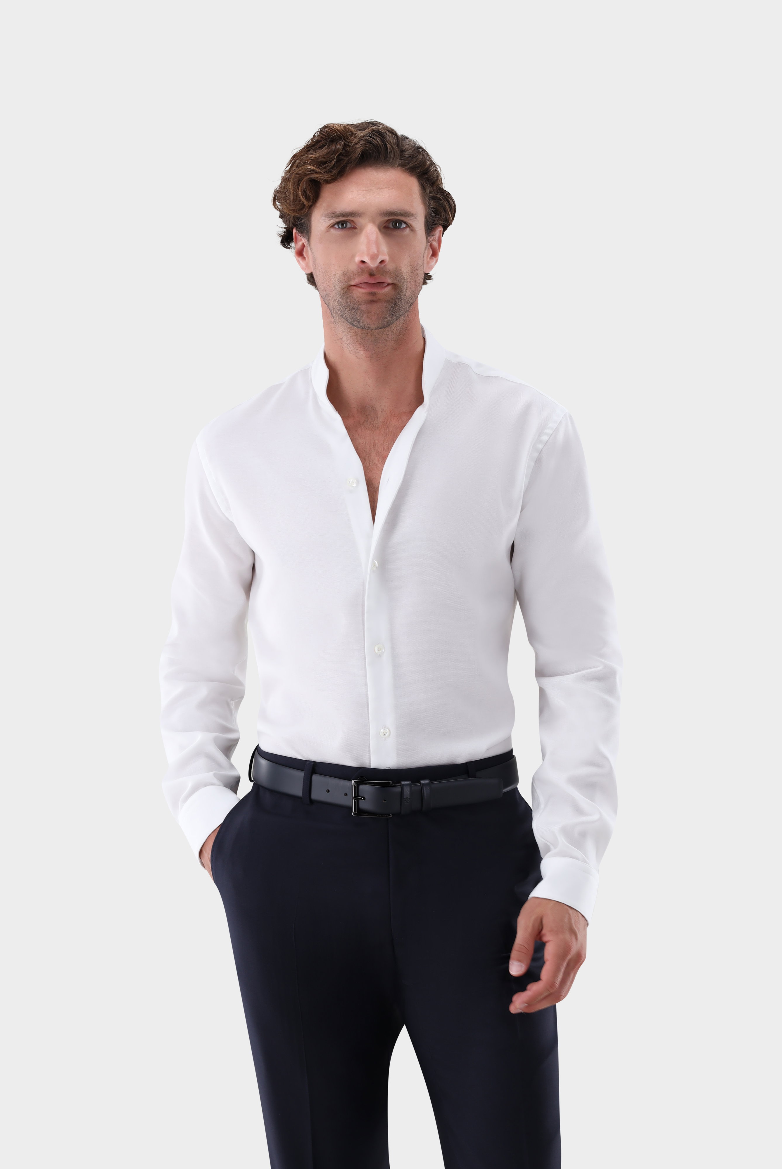 Stehkragenhemd mit V-Neck aus Baumwoll Dobby