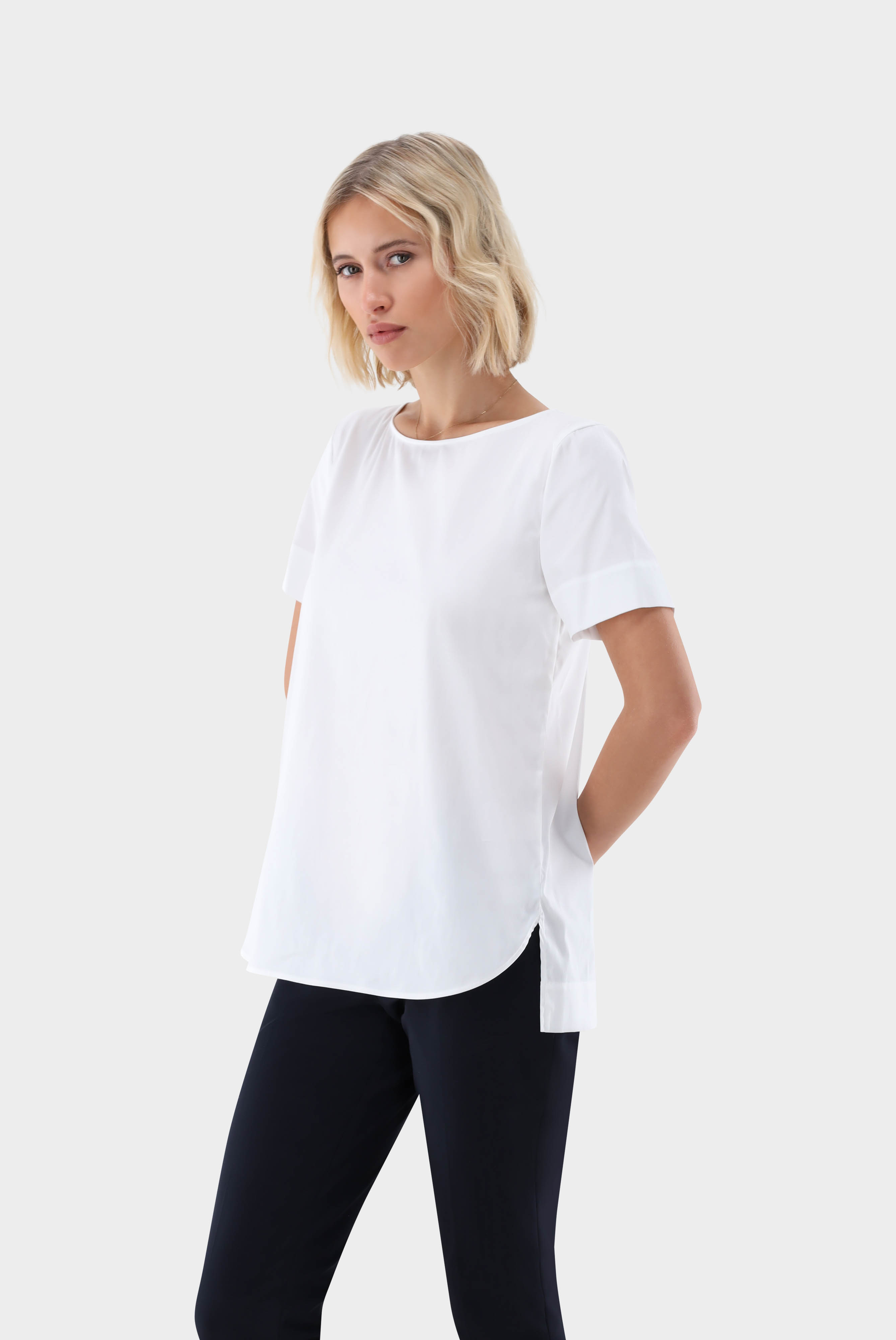 Kurzarm Bluse mit U-Ausschnitt