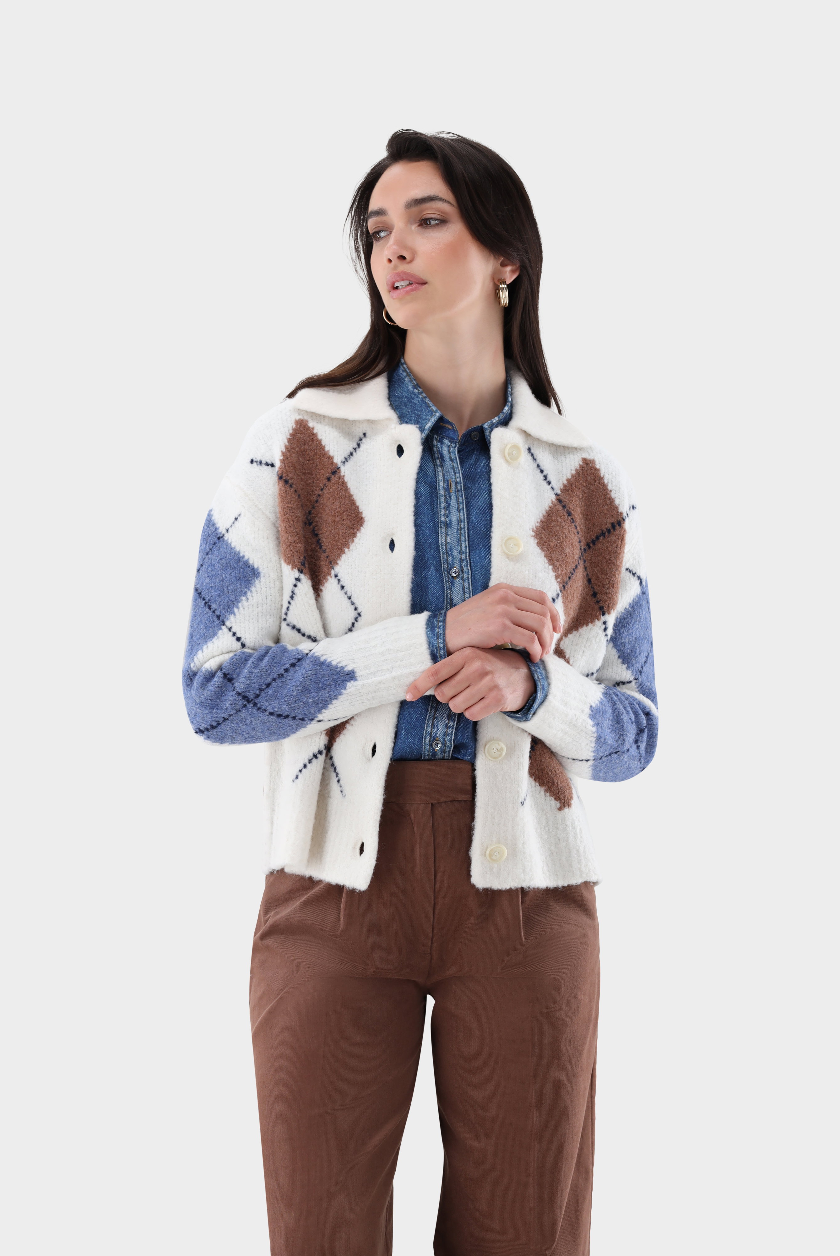 Knitted jacket with Argyle pattern