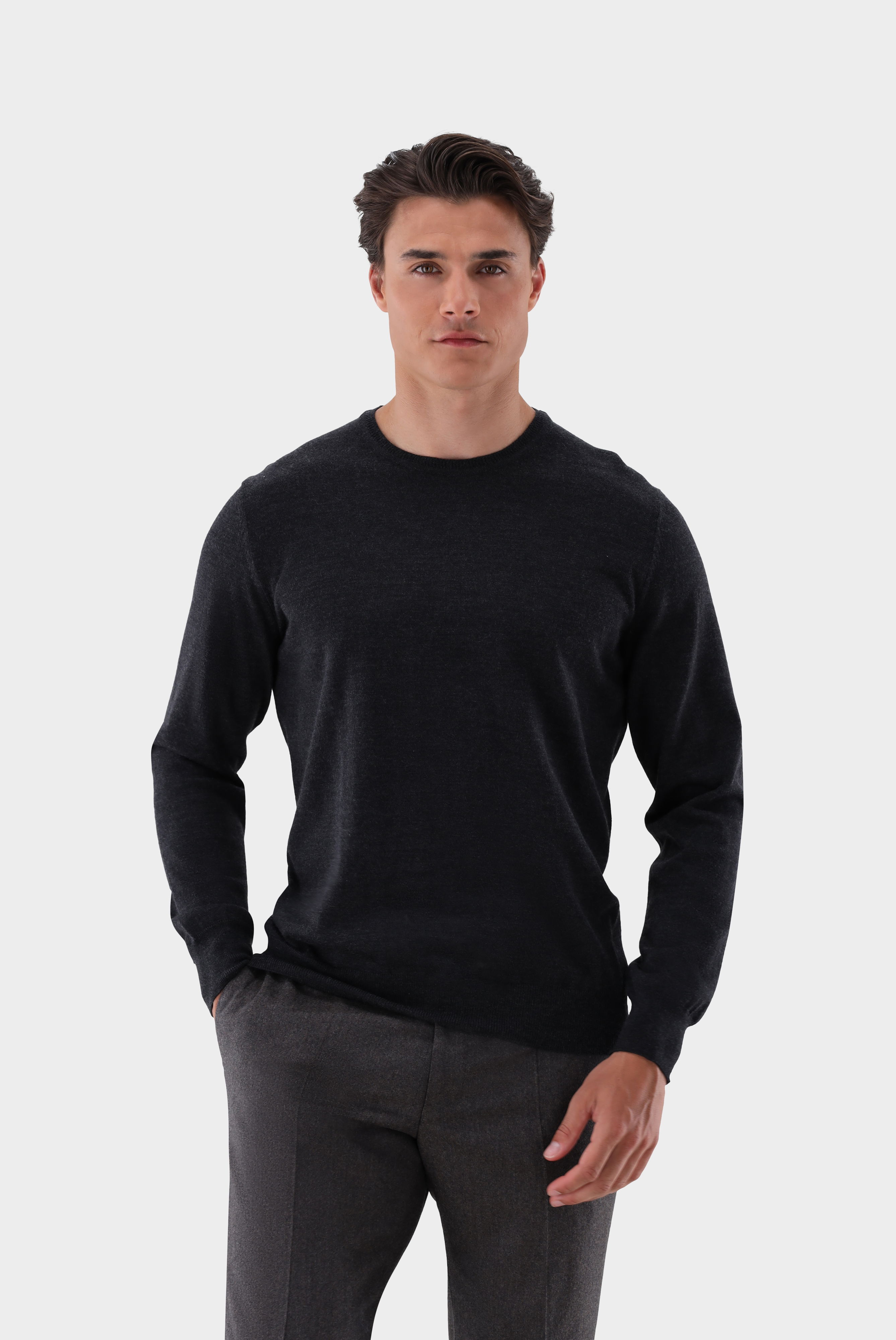 Rundhalspullover aus merzerisierter Merinowolle