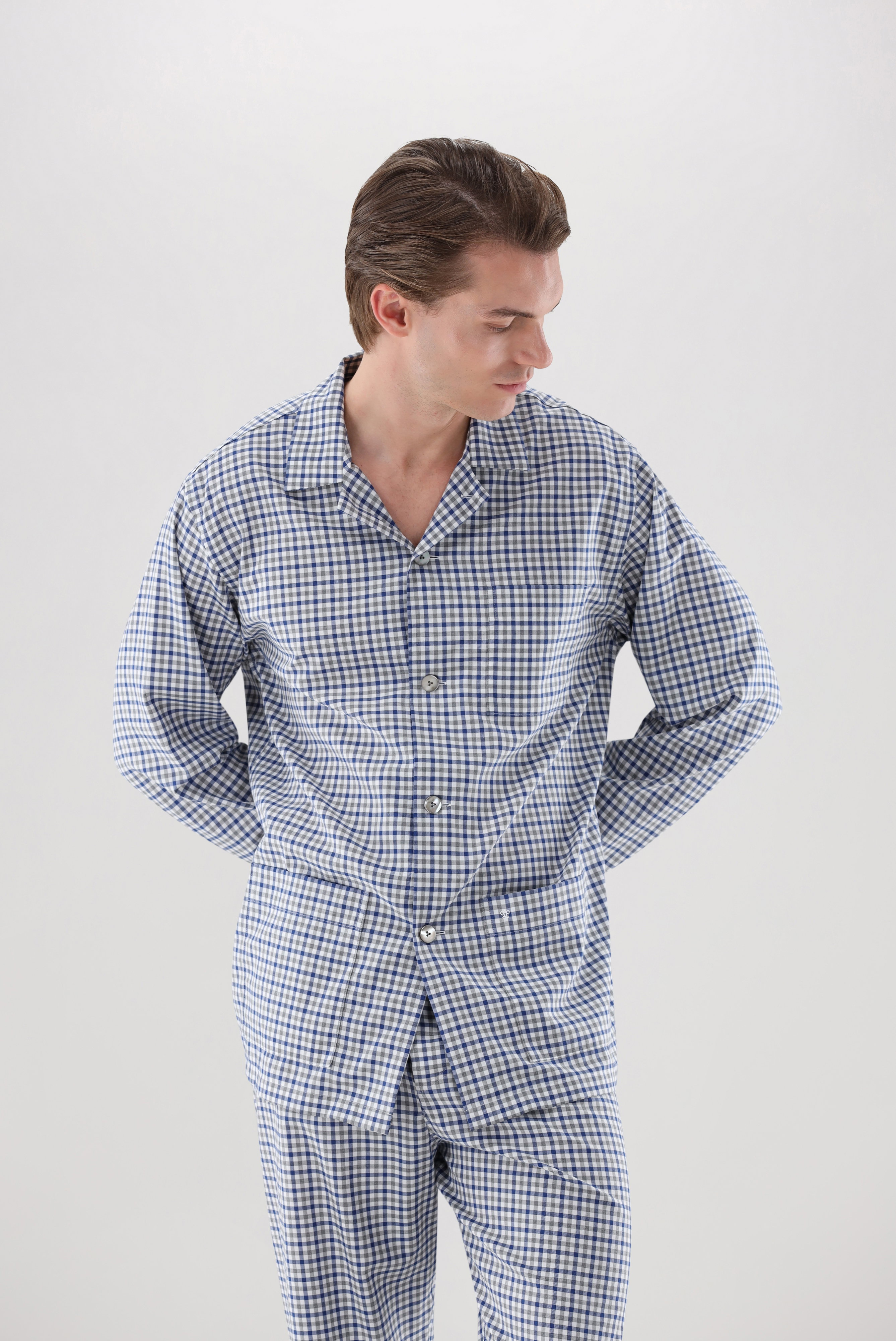 Checked pyjamas made of flannel