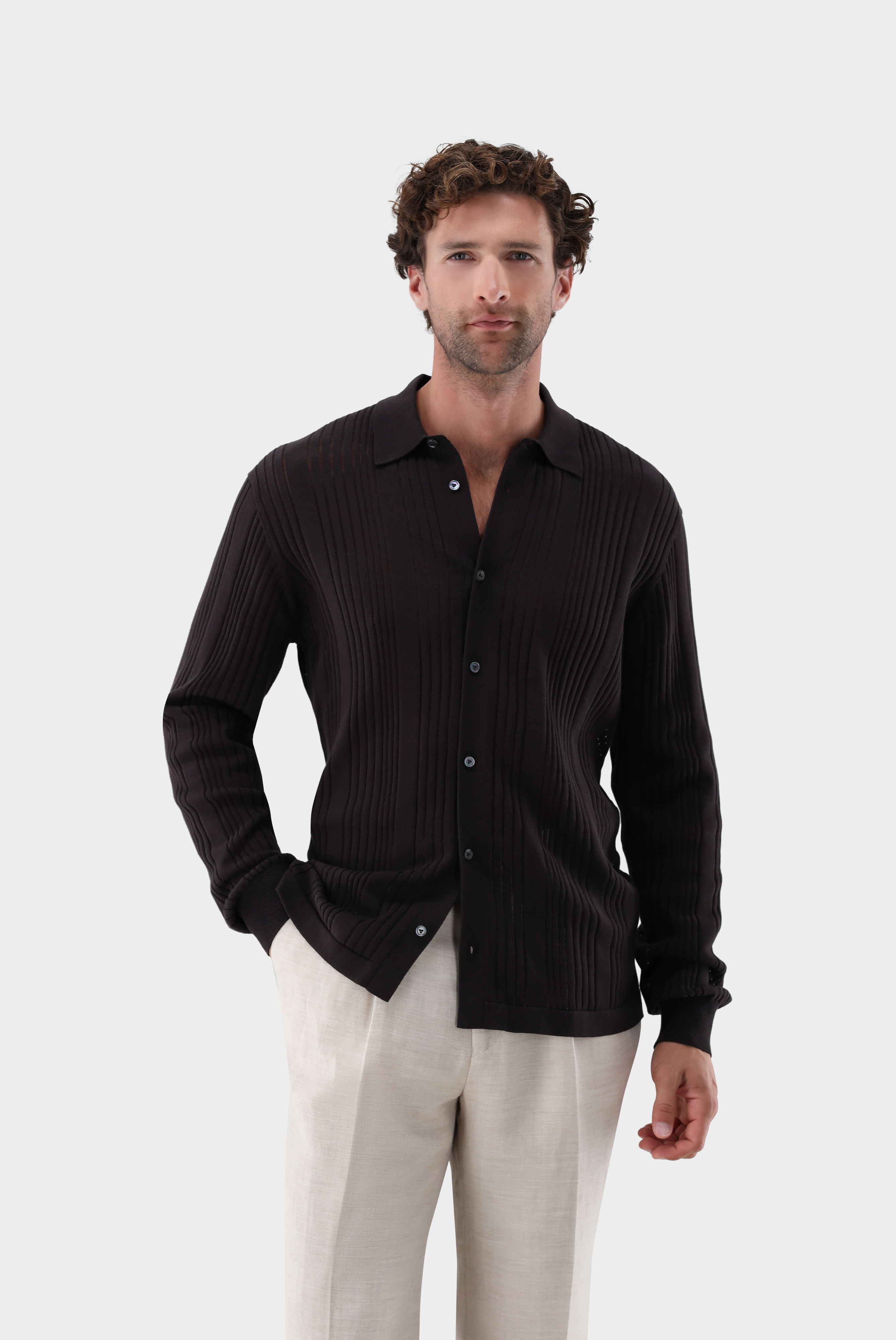 Strickhemd mit Streifen-Struktur aus Air Cotton