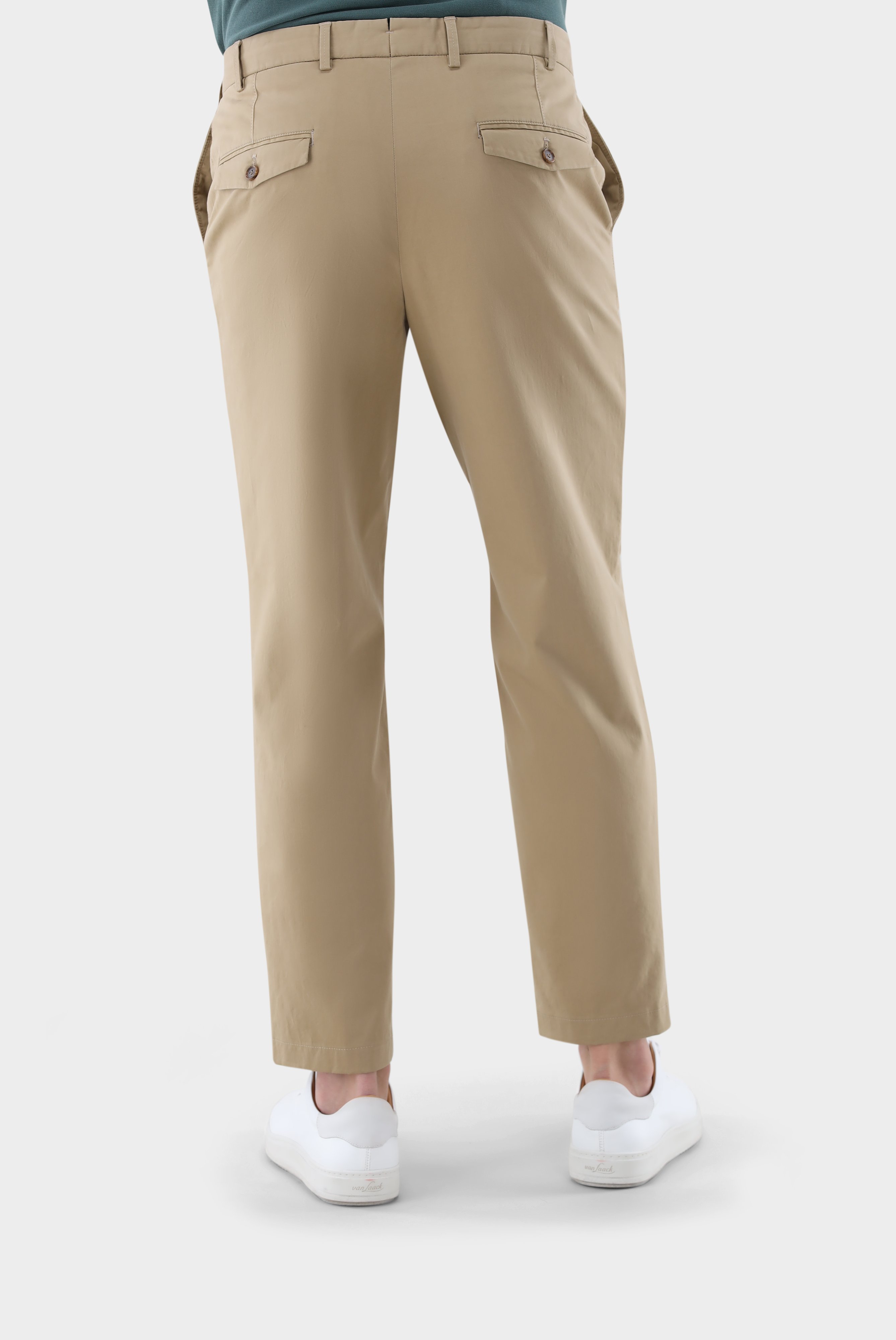 Jeans & Trousers+Straight-Leg Chinos with Stretch+80.7844..J00151.140.48