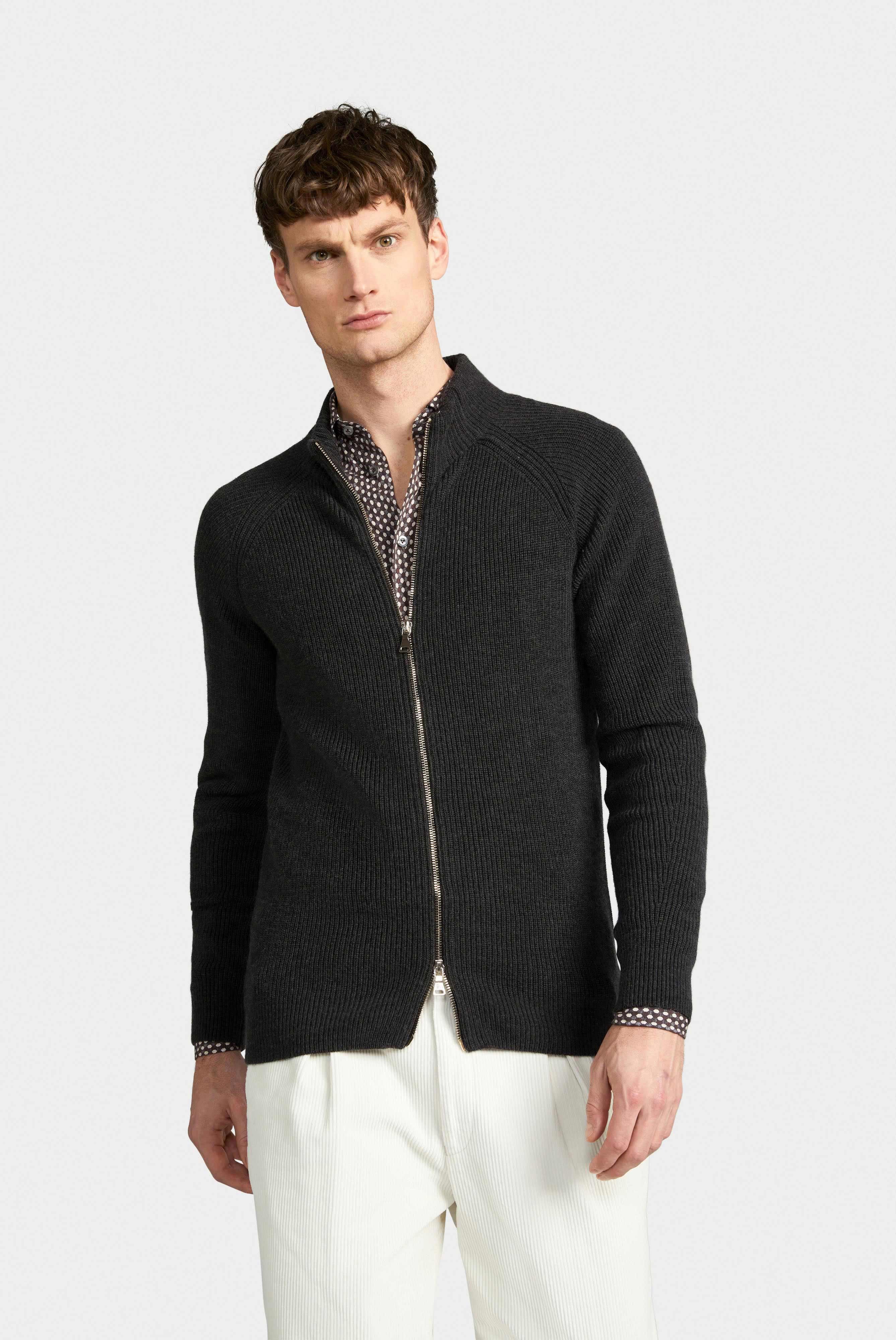 Sweaters & Cardigans+Zip Jacket in Mercerized Merino+82.8621..S00175.090.M
