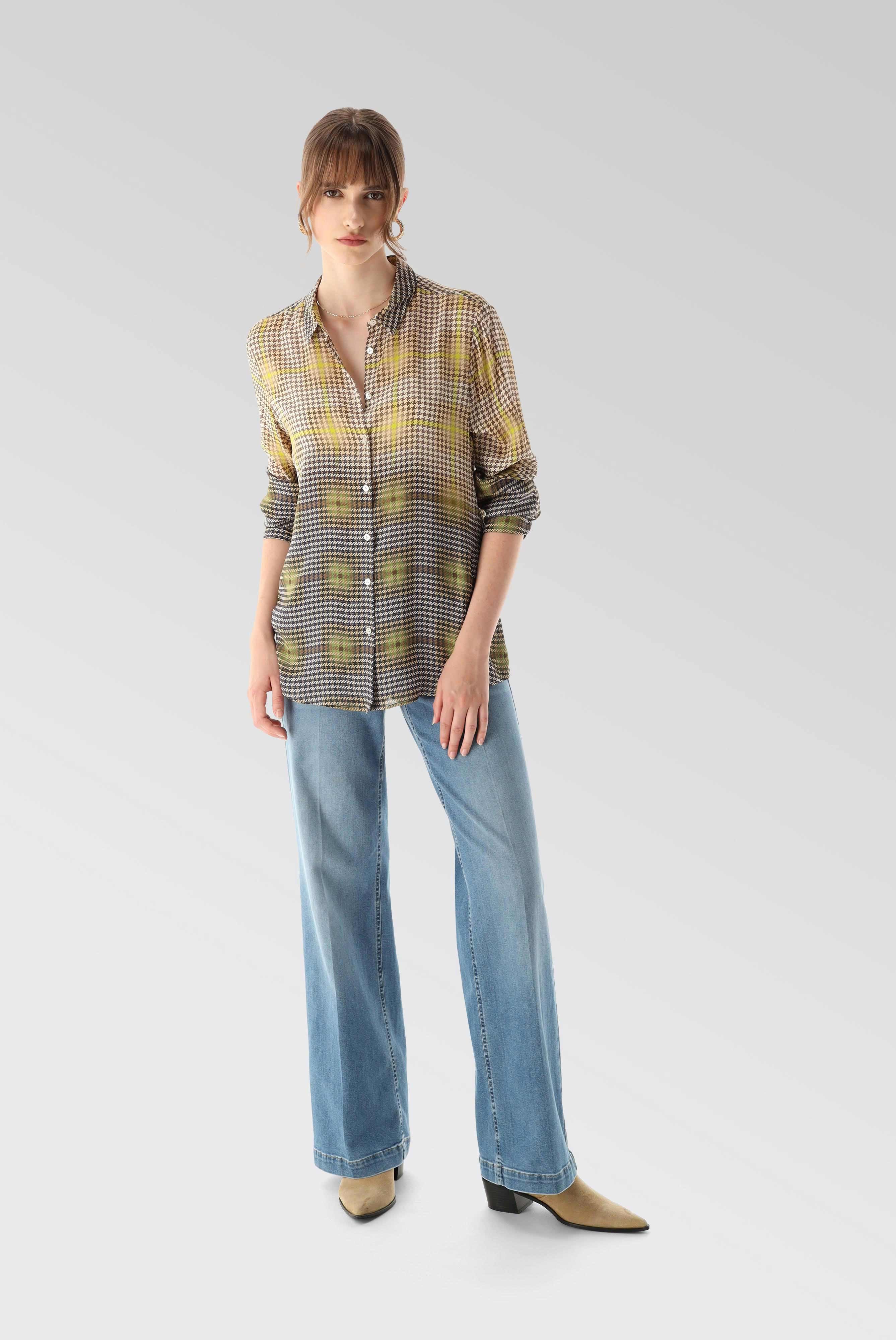 Casual Blouses+Fitted Shirt Blouse made of Viscose+05.511Z.DA.172020.789.34