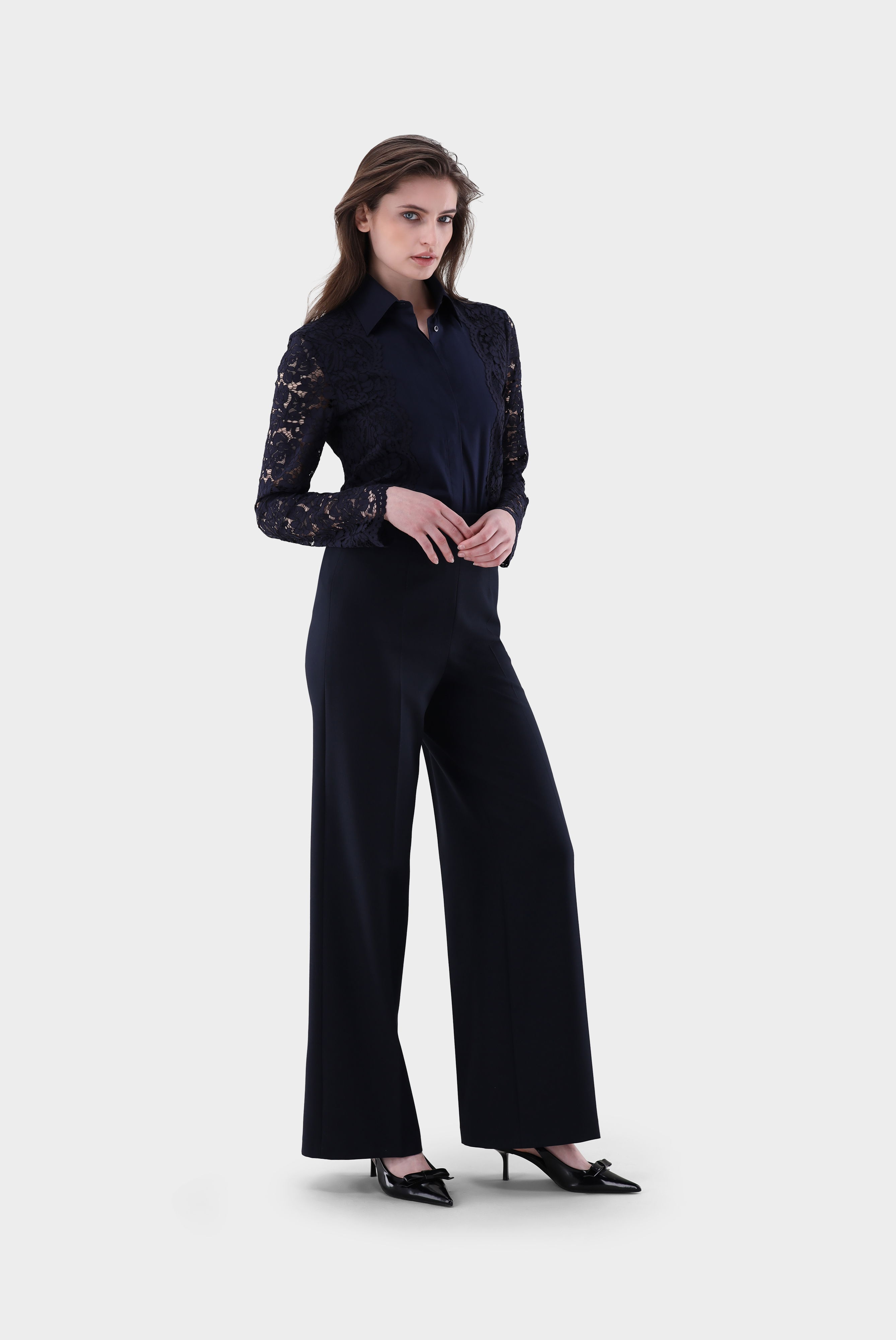 Hemdbluse mit Spitzen Ärmeln günstig online kaufen