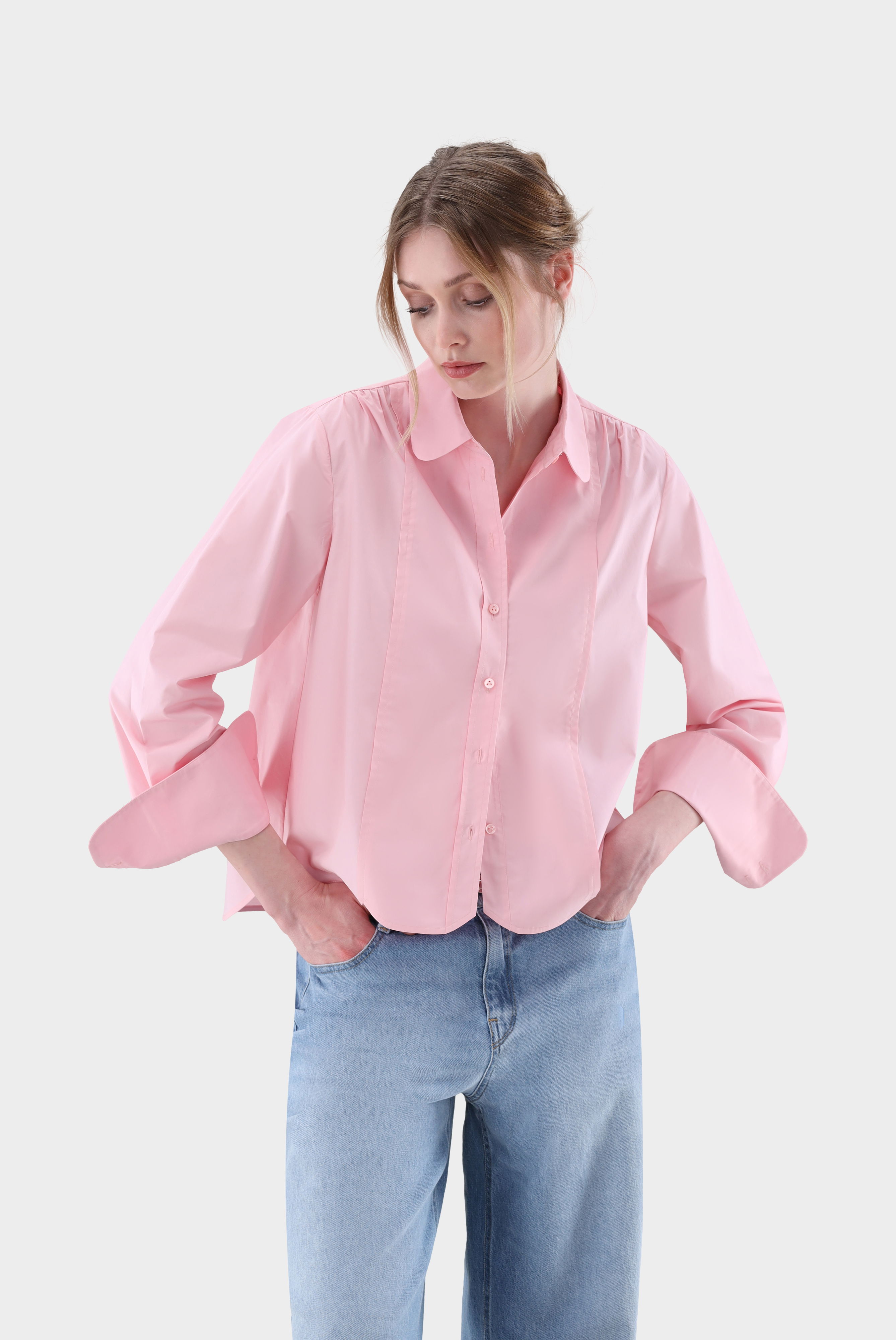 Bluse gecropped und mit lockerer Passform