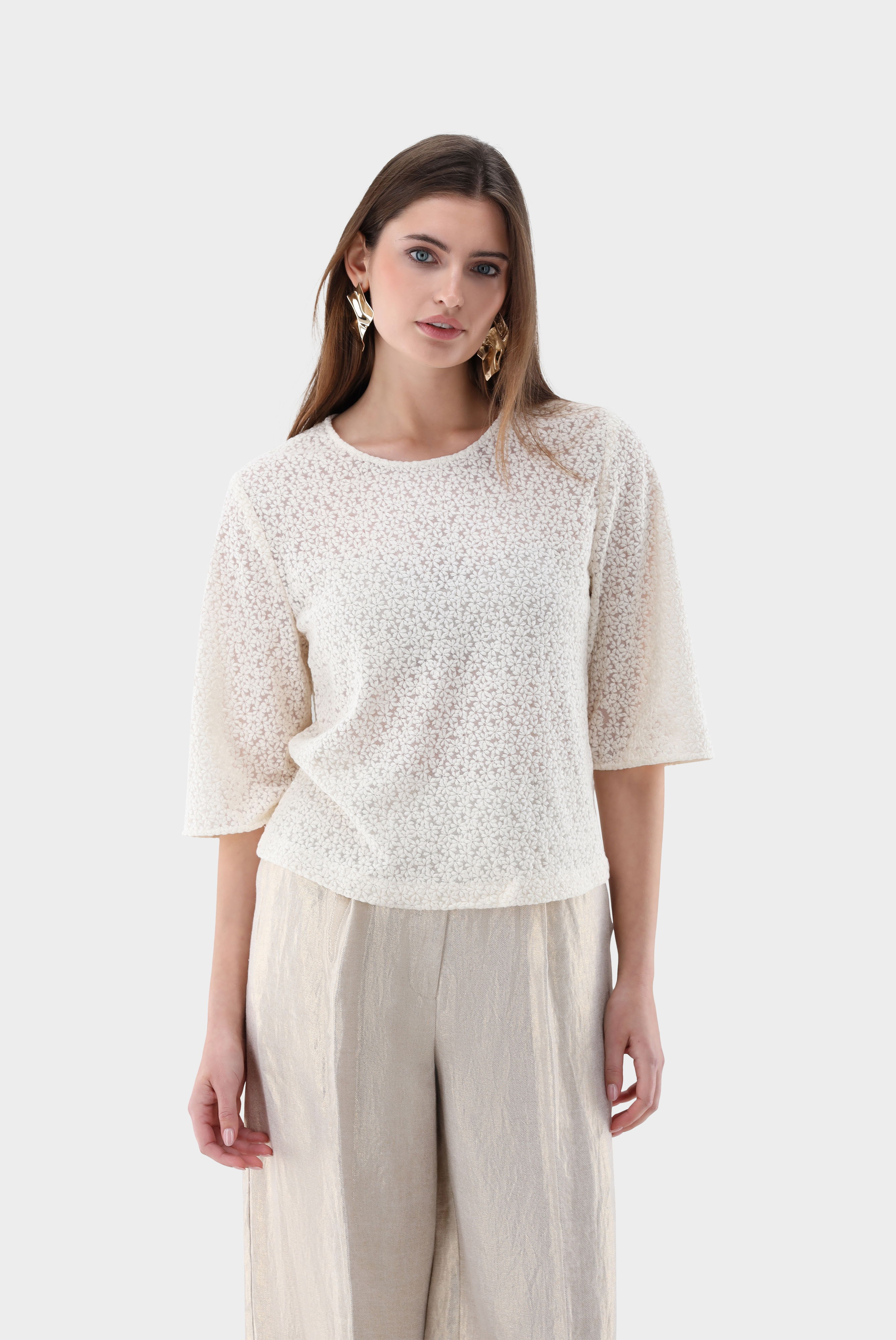 Top aus Blumen Stickerei