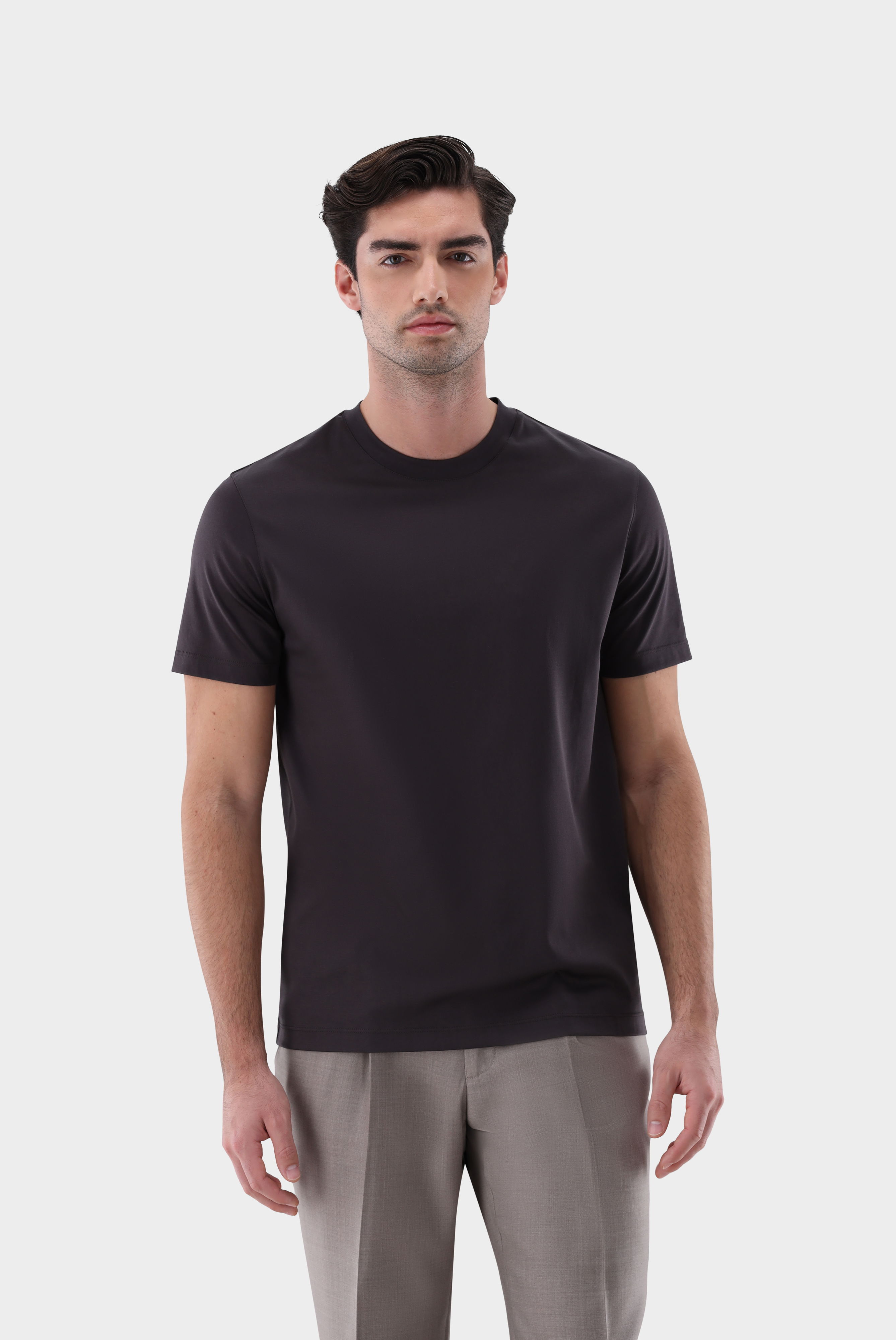 T-shirt made from Swiss cotton with crew neck regular fit