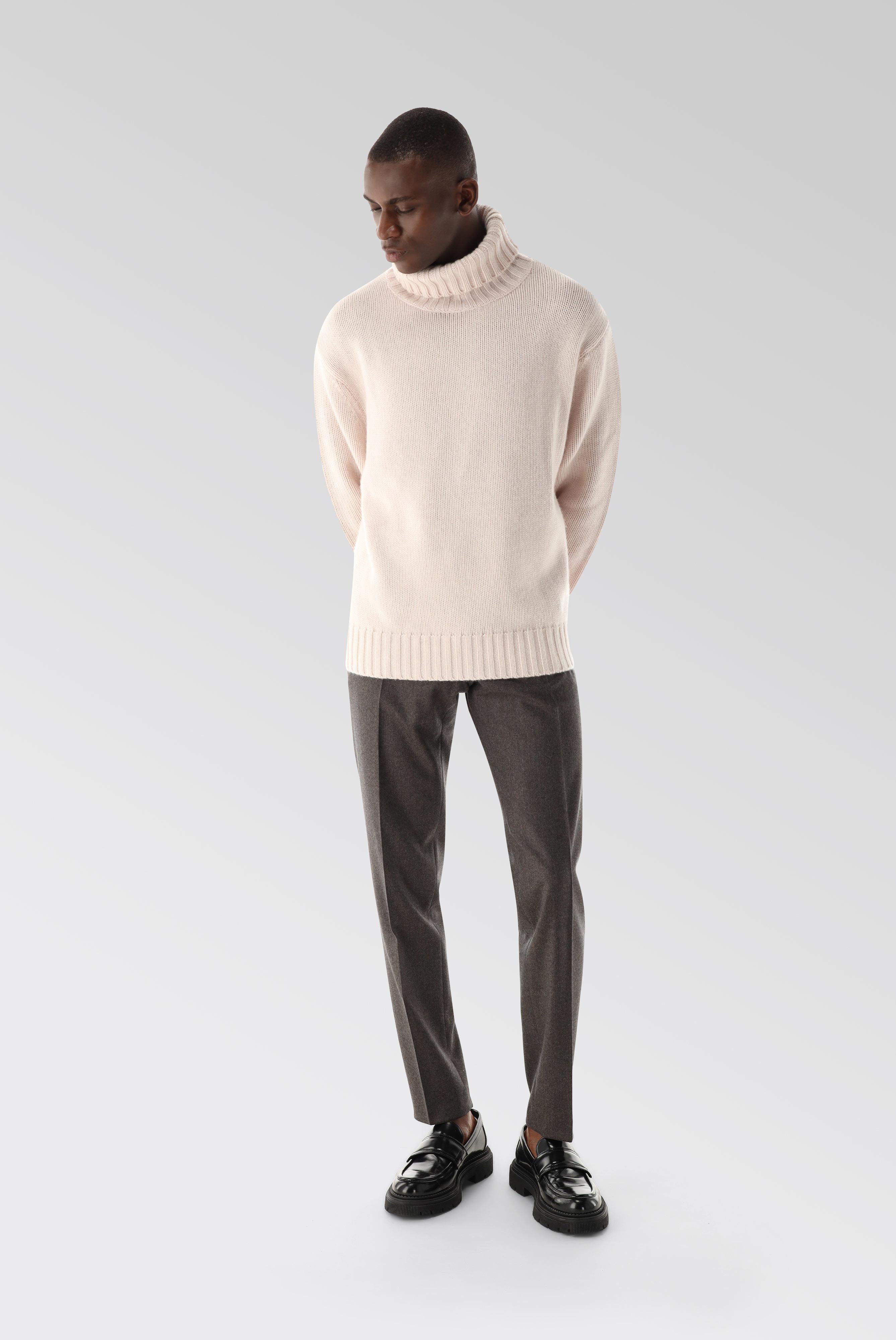 Sweaters & Cardigans+Turtleneck Cashmere Sweater+82.8640..S00235.110.L