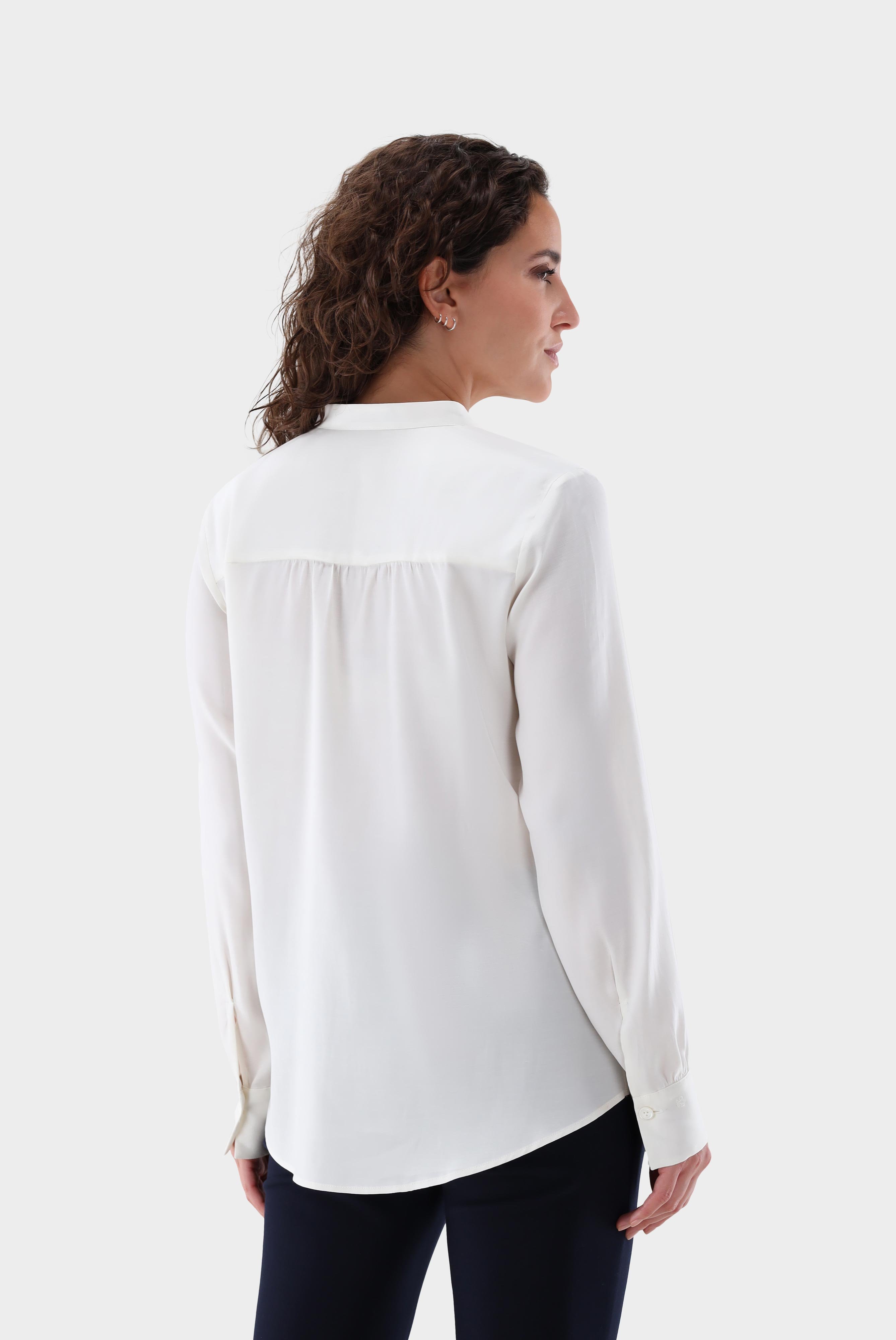Casual Blouses+Stand-up Collar Shirt with lyocell and cotton+05.527Y.49.150258.100.32