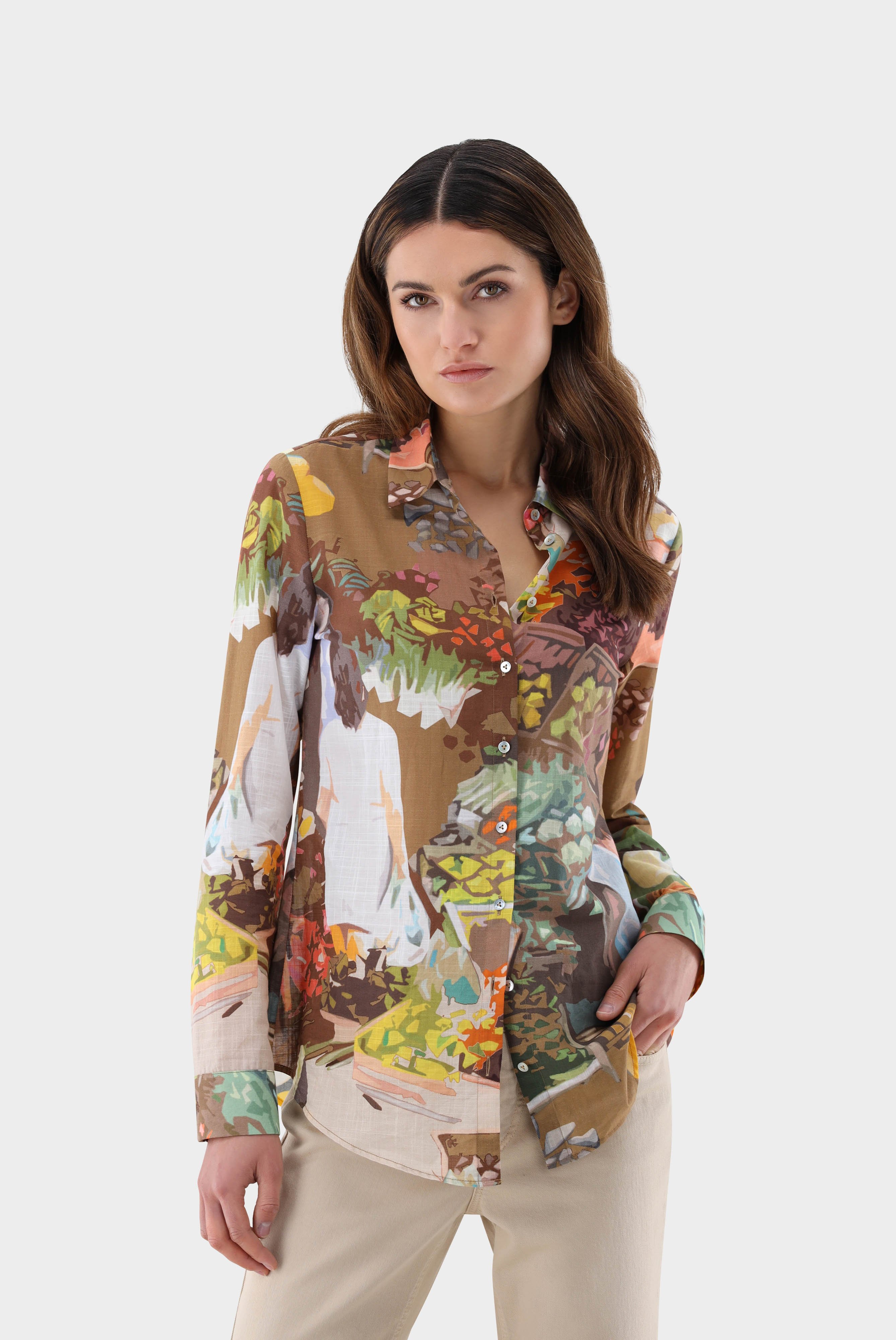 Fitted Blouse with Print