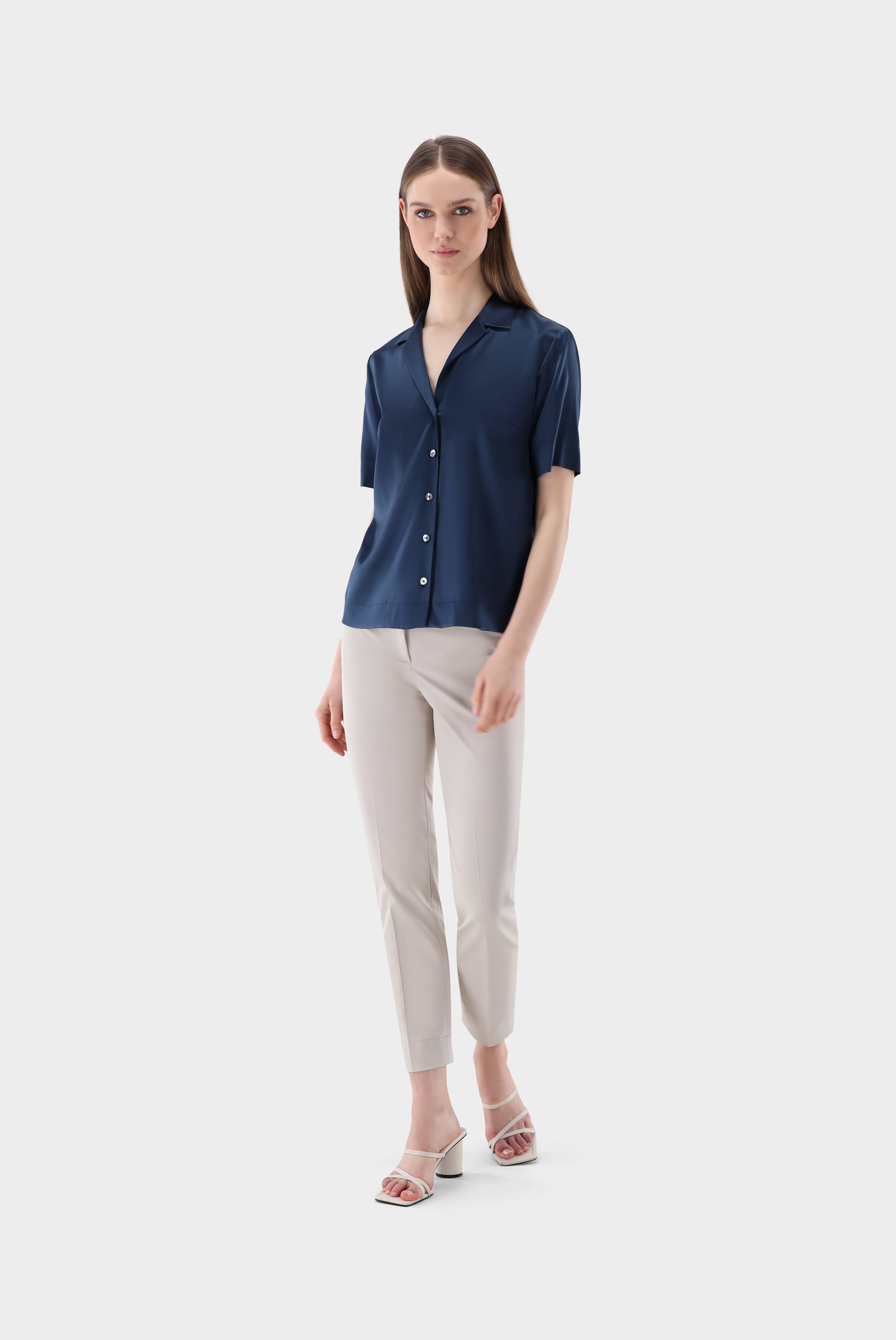 Casual Blouses+Blouse with Camp Collar+05.529C.56.155152.780.34