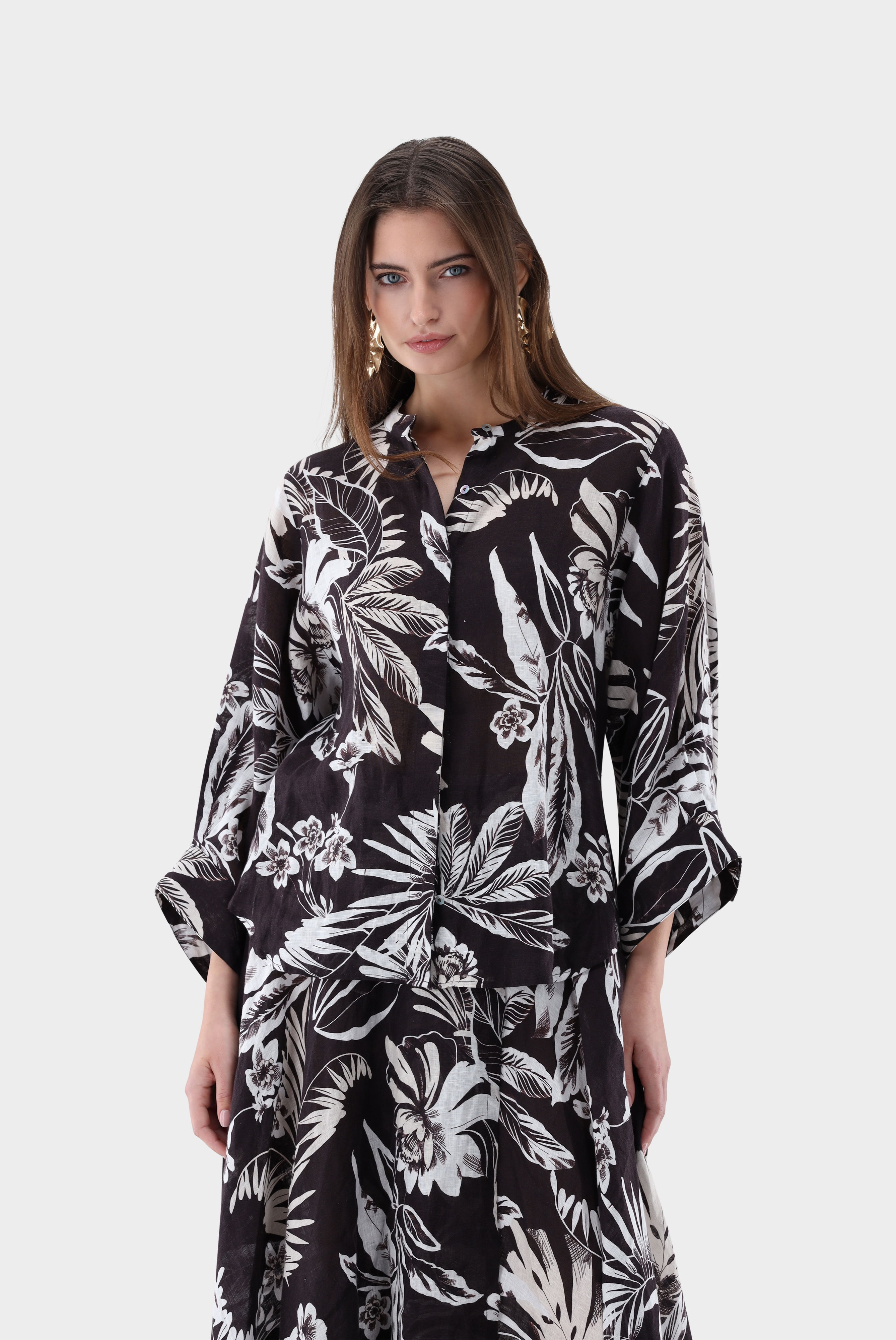 Linen blouse with tropical print