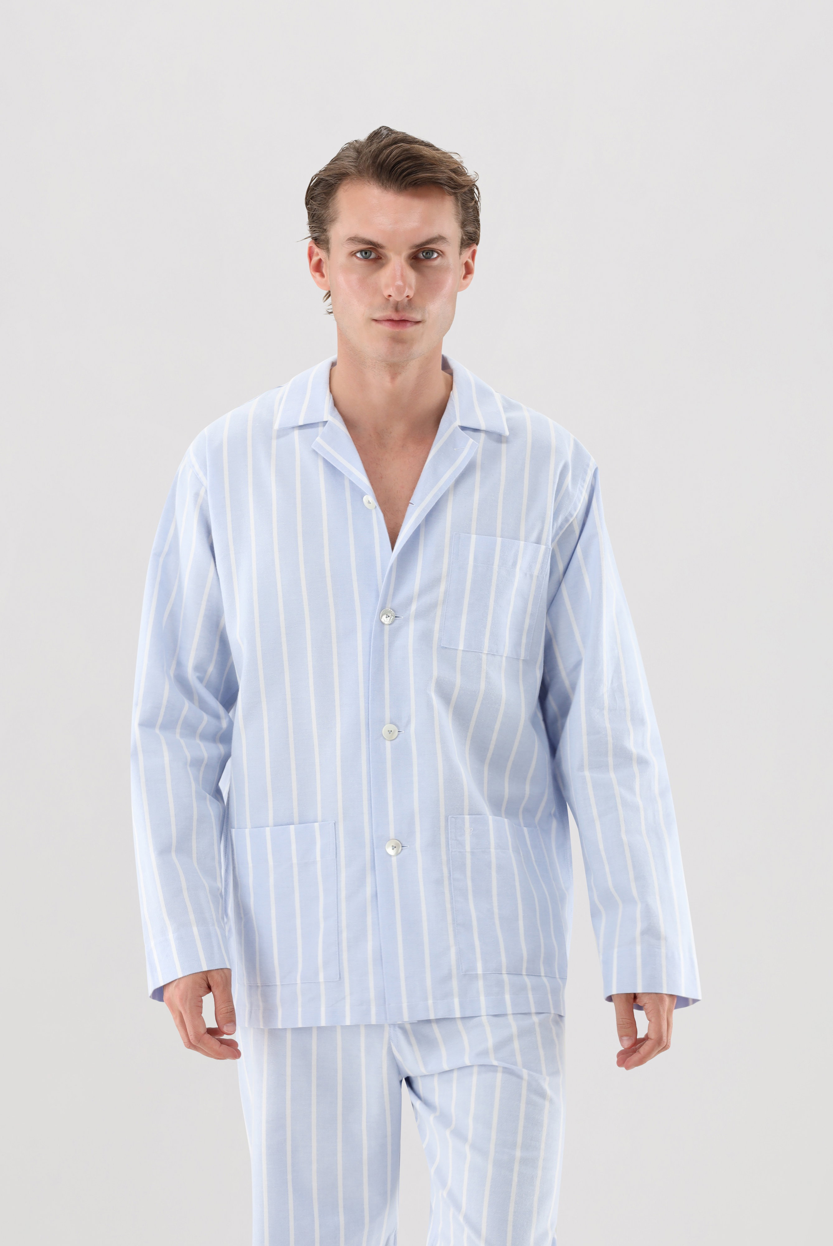 Gestreifter Schlafanzug aus weichem Flanell