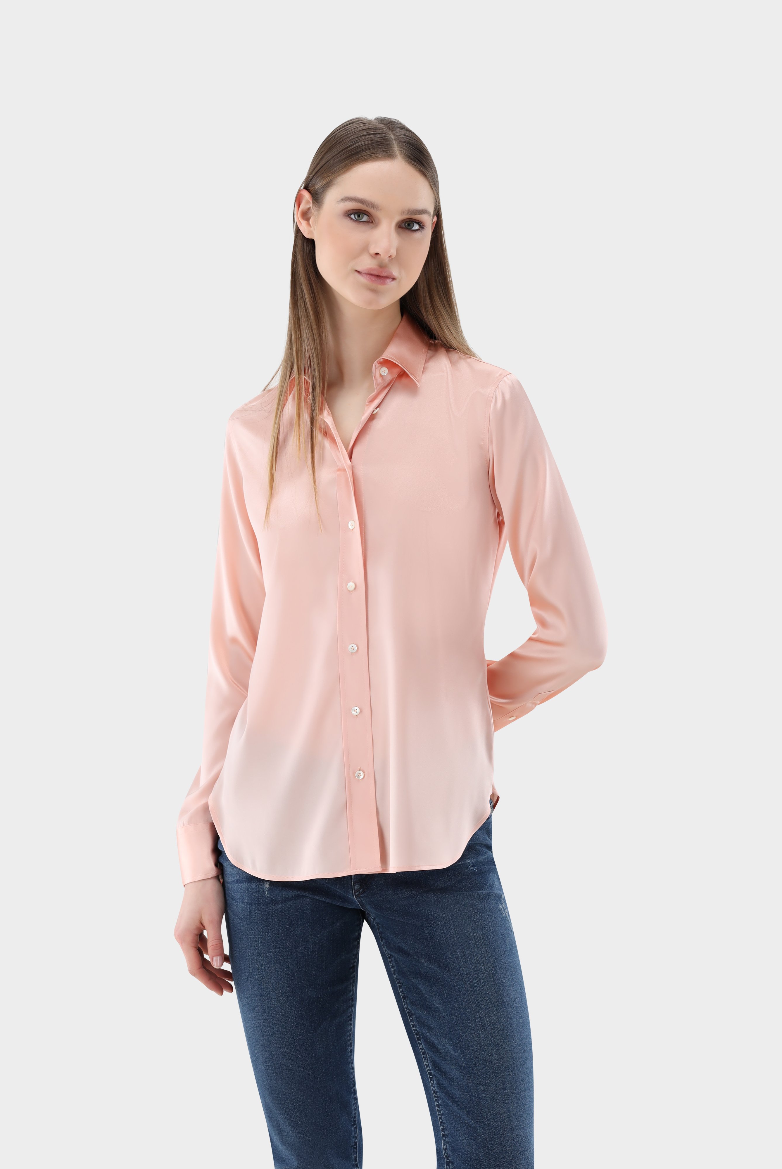 Fitted Blouse with silk