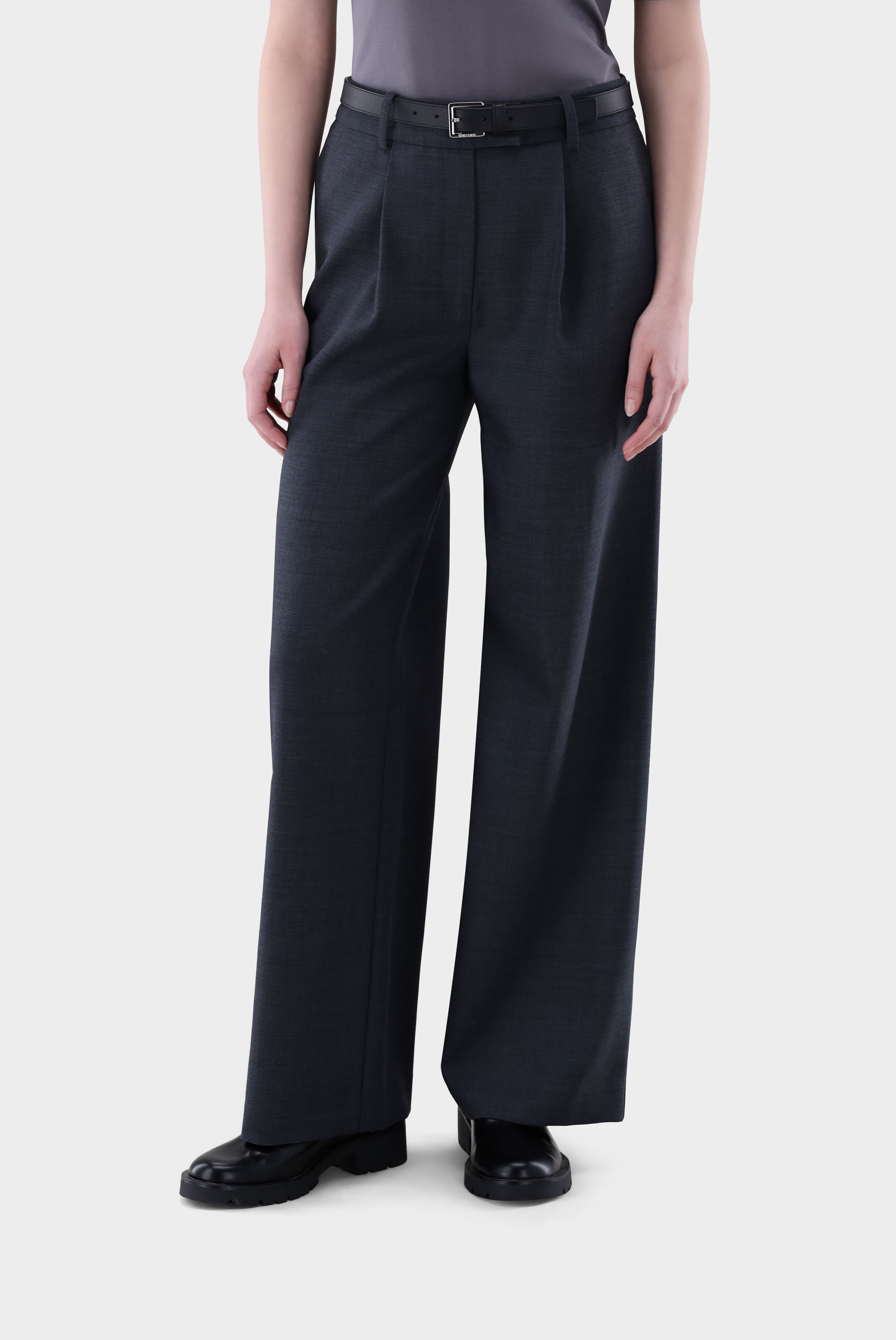 Hose mit weitem Bein und Stretch