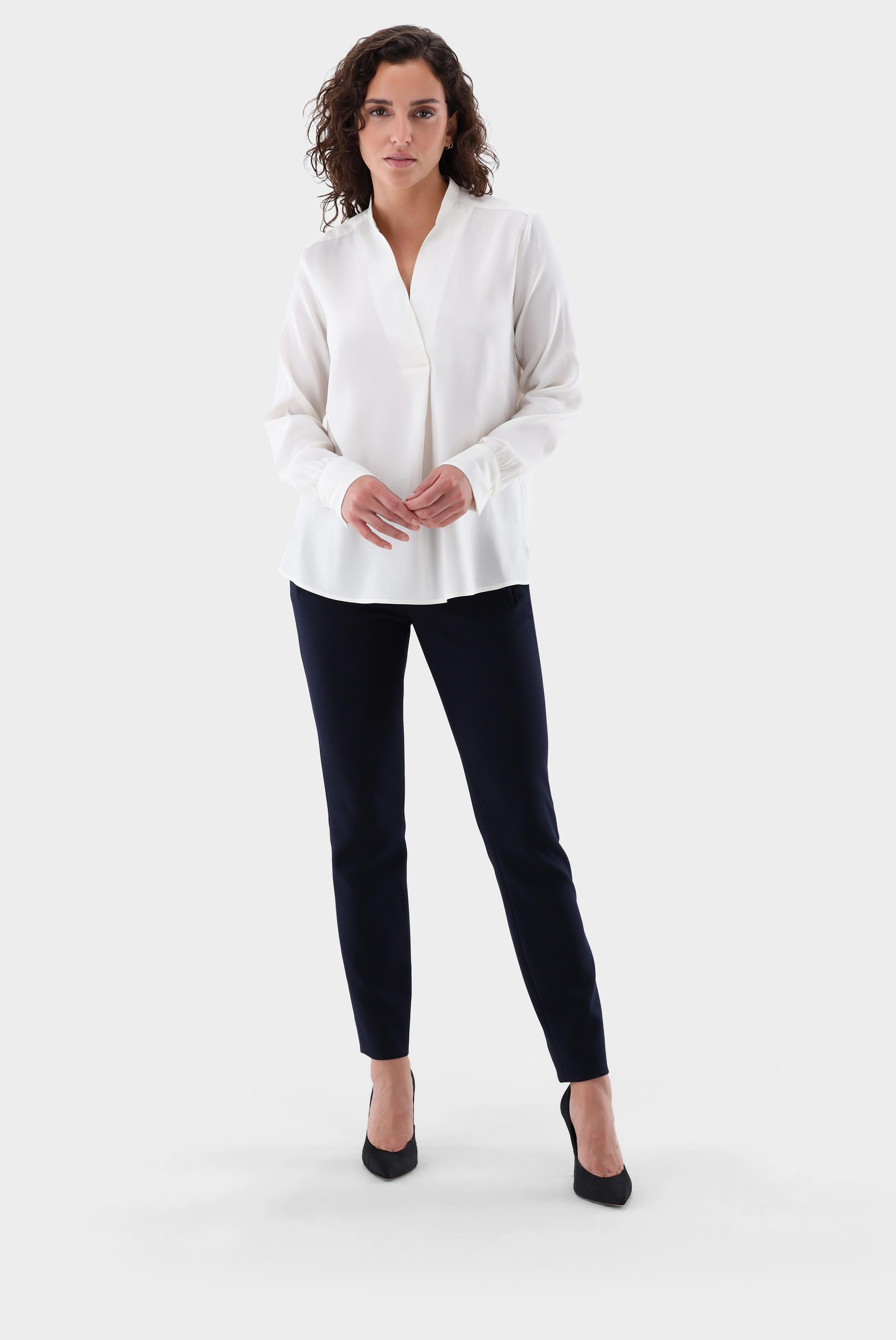 Casual Blouses+Stand-up Collar Shirt with lyocell and cotton+05.527Y.49.150258.100.34