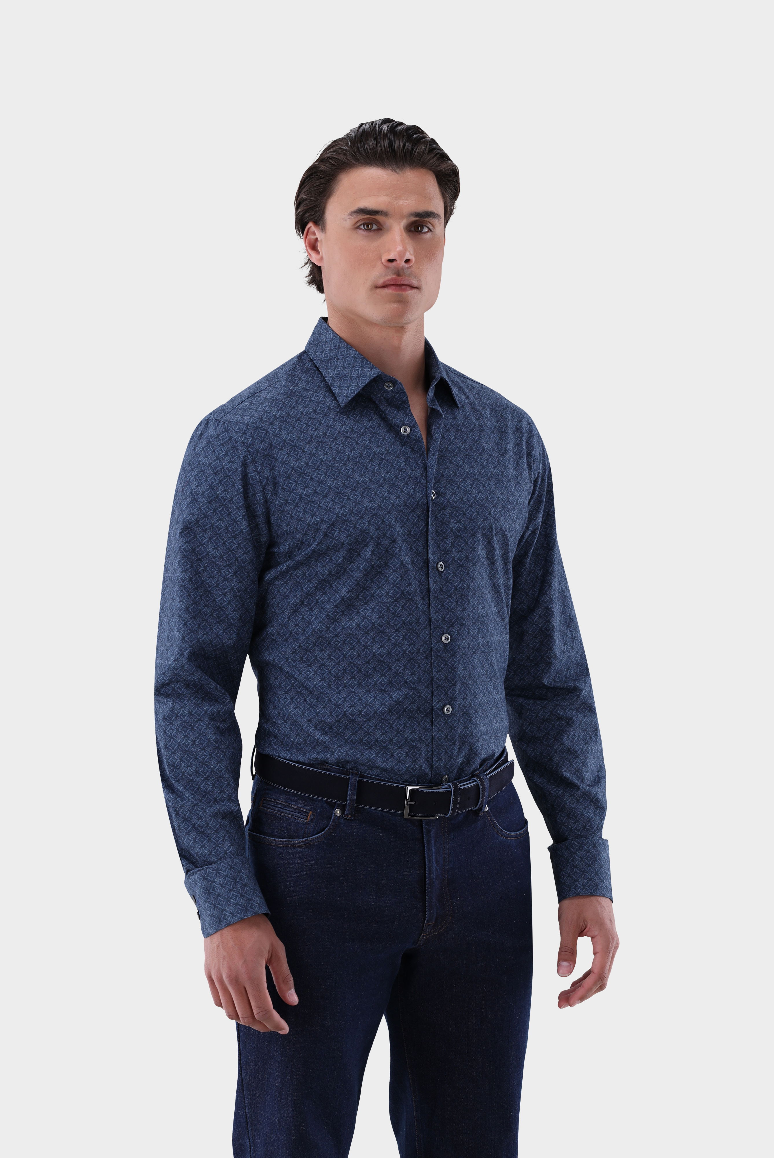 Hemd mit Medaillon Druck Slim Fit