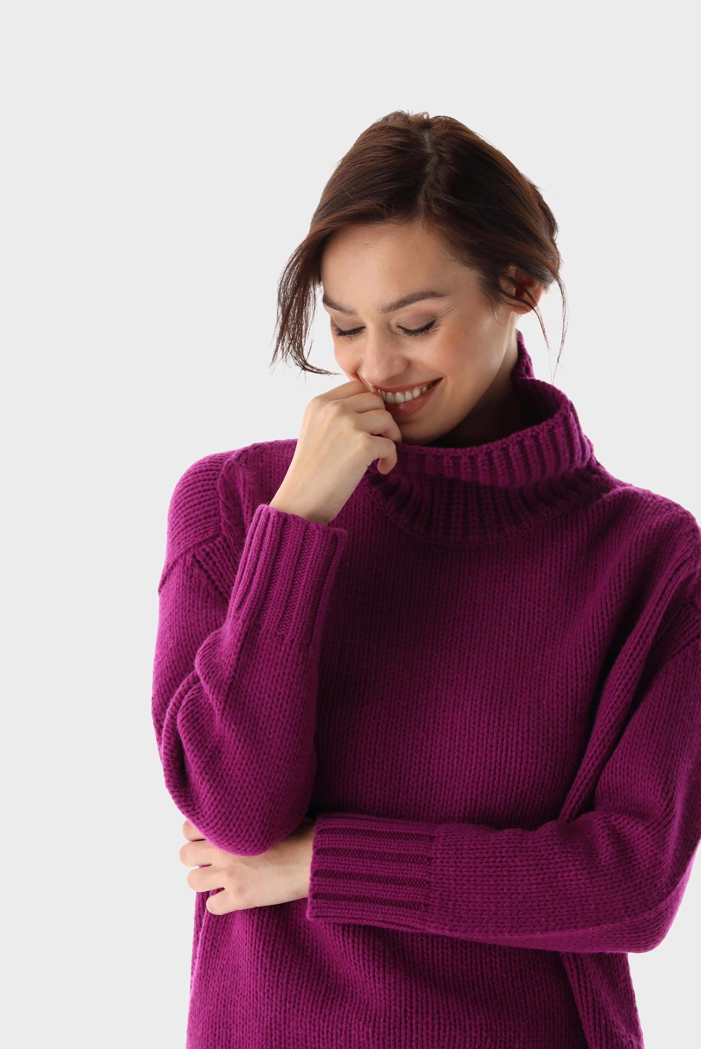 Sweaters & Cardigans+Oversized Turtleneck with Cashmere+09.9993..S00246.640.XS