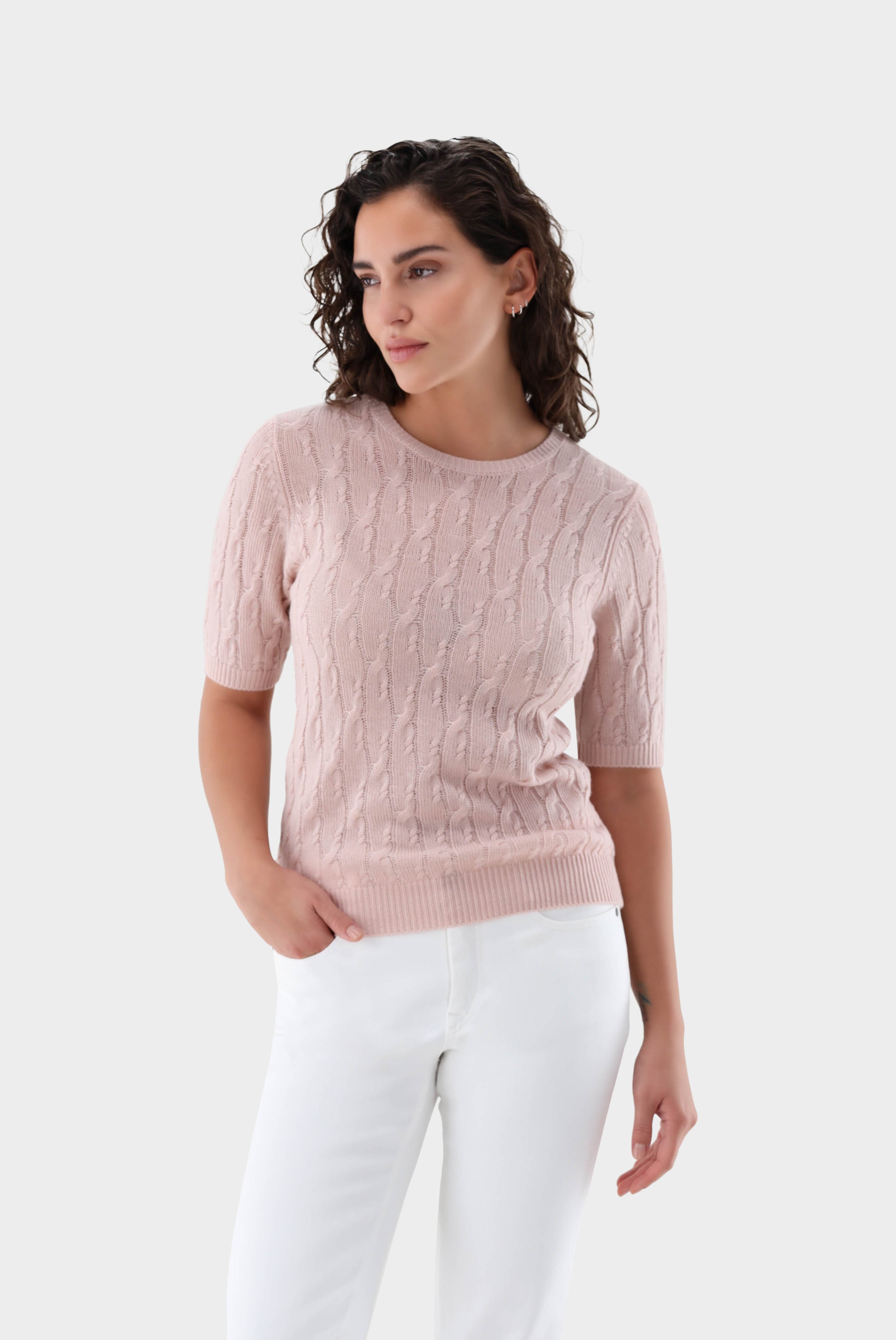 T-Shirt in Lightweight Wool Cable Knit