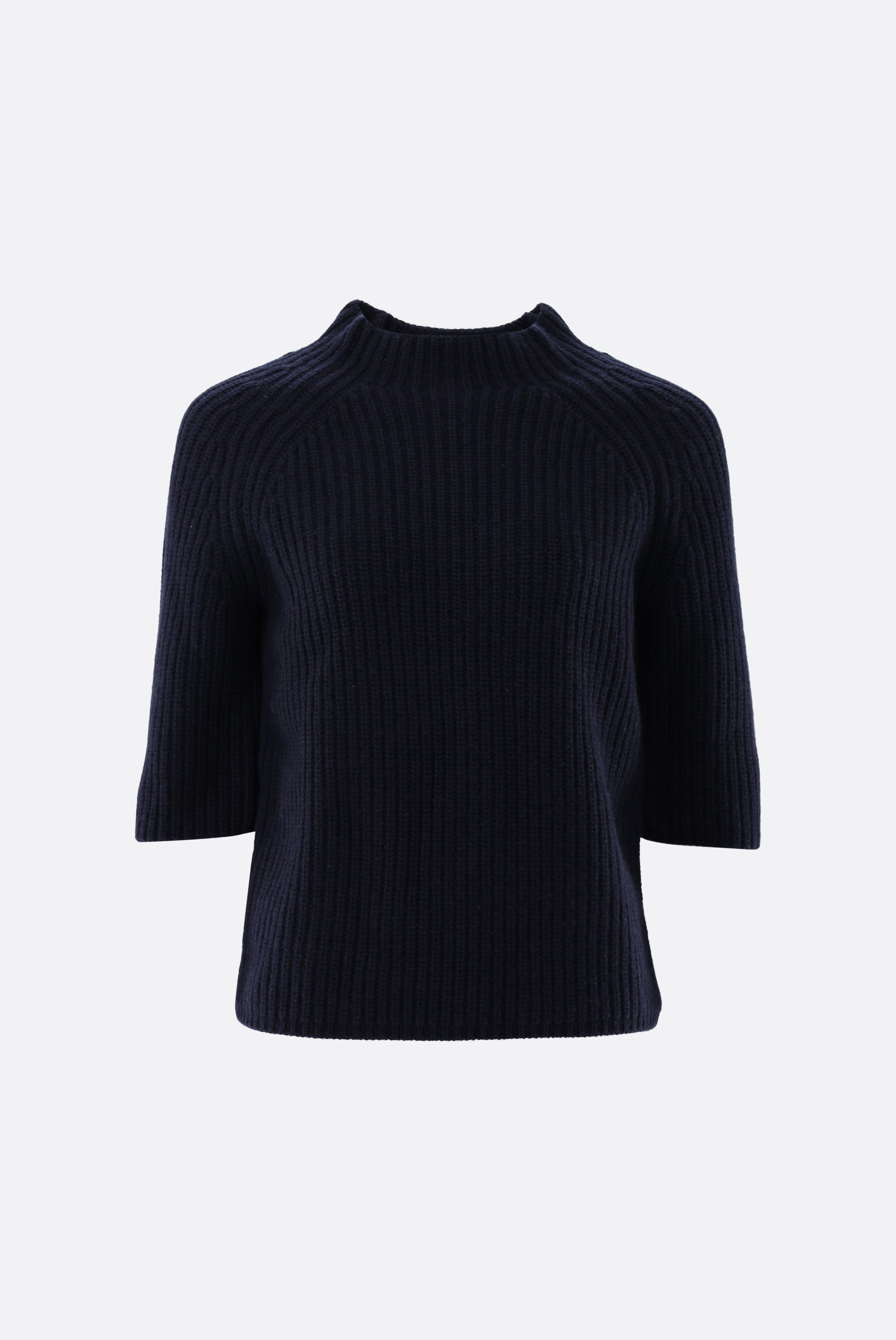 Mock neck with short sleeves