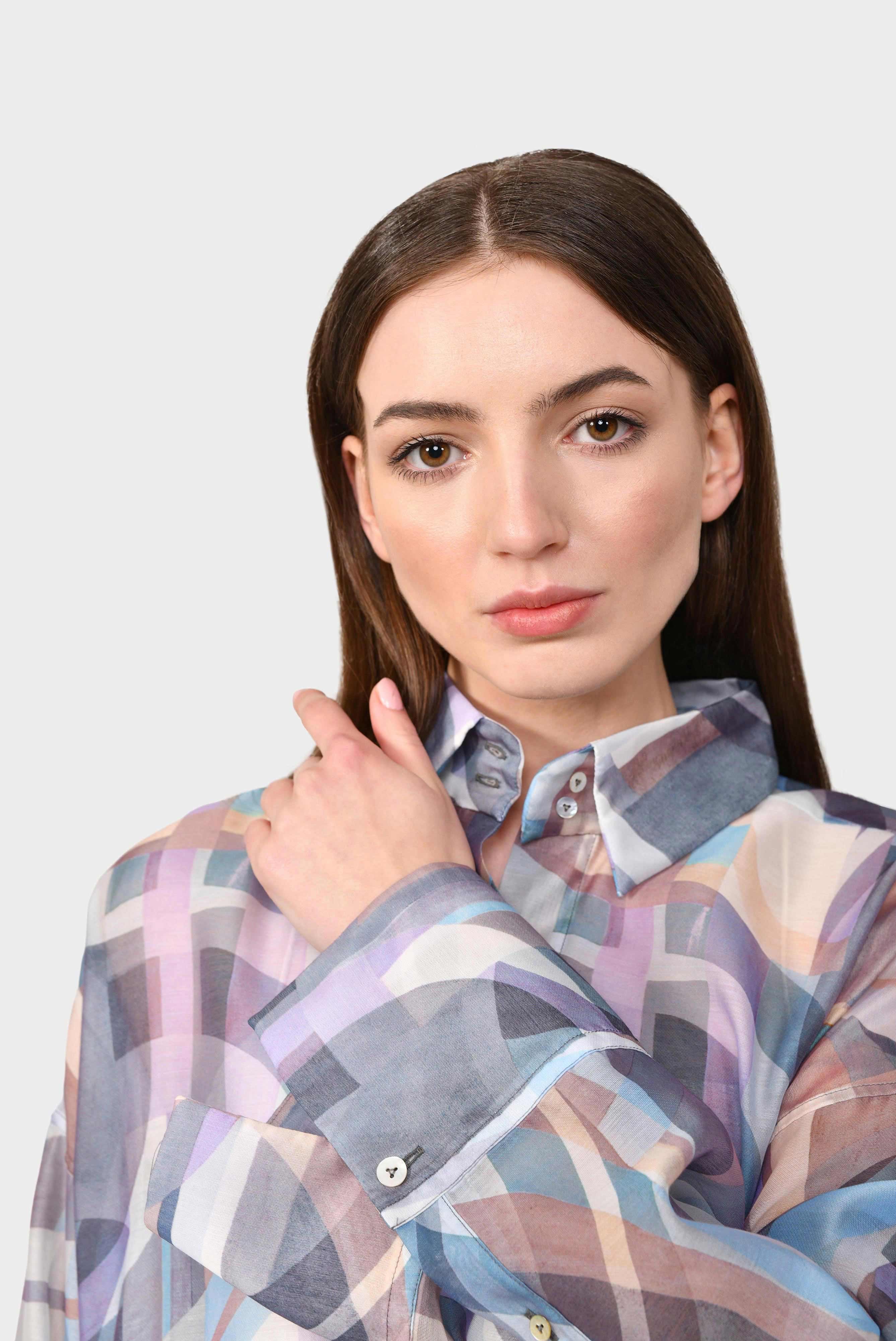 Casual Blouses+Oversize shirt blouse with a geometrical print+05.523Z.74.171978.146.34
