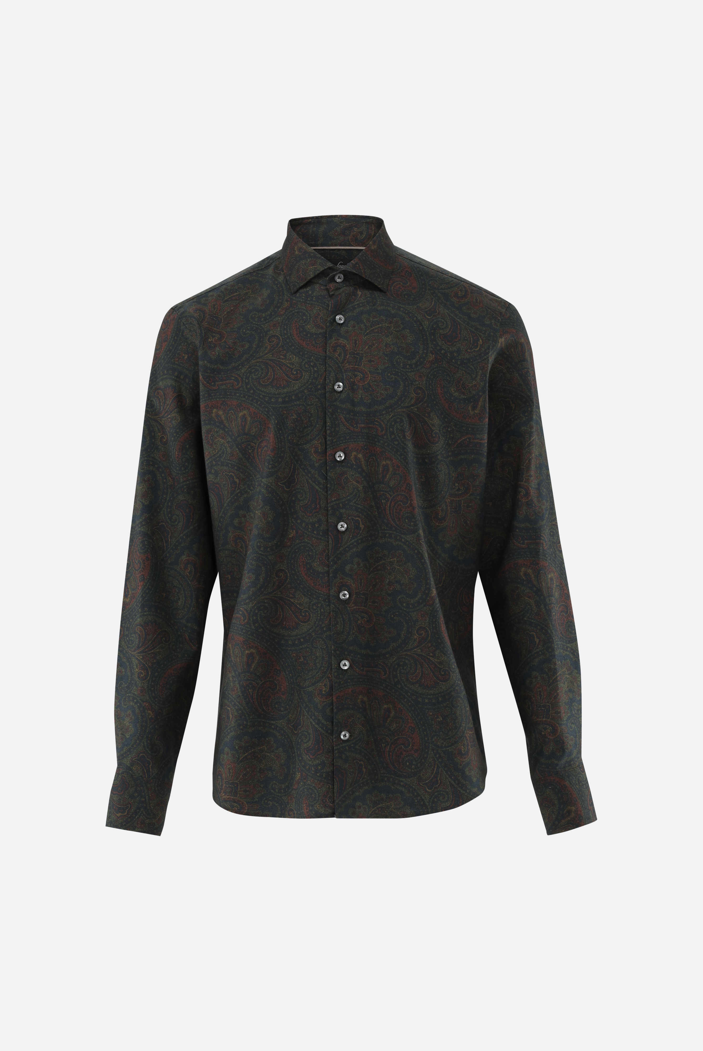 Shirt with paisley print and cutaway collar