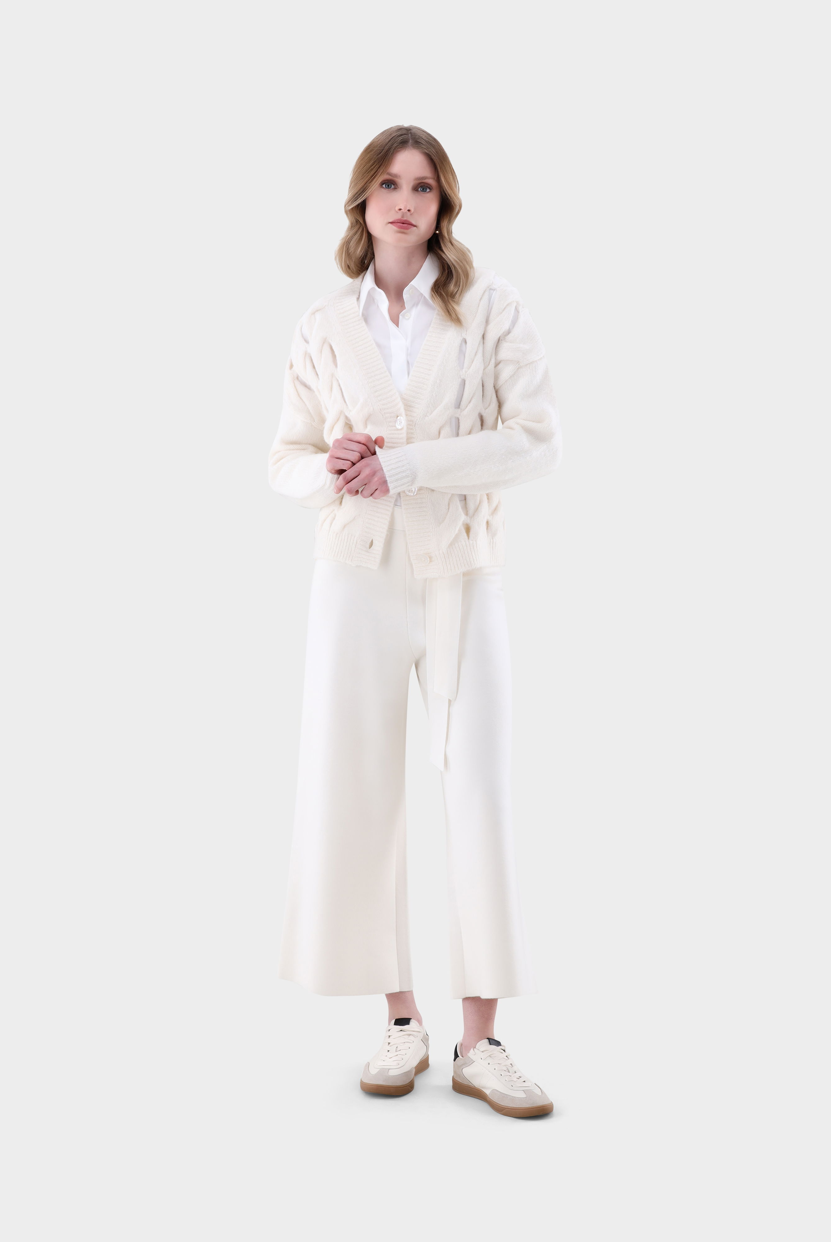 Strickjacke mit offenem Zopfstrickmuster günstig online kaufen