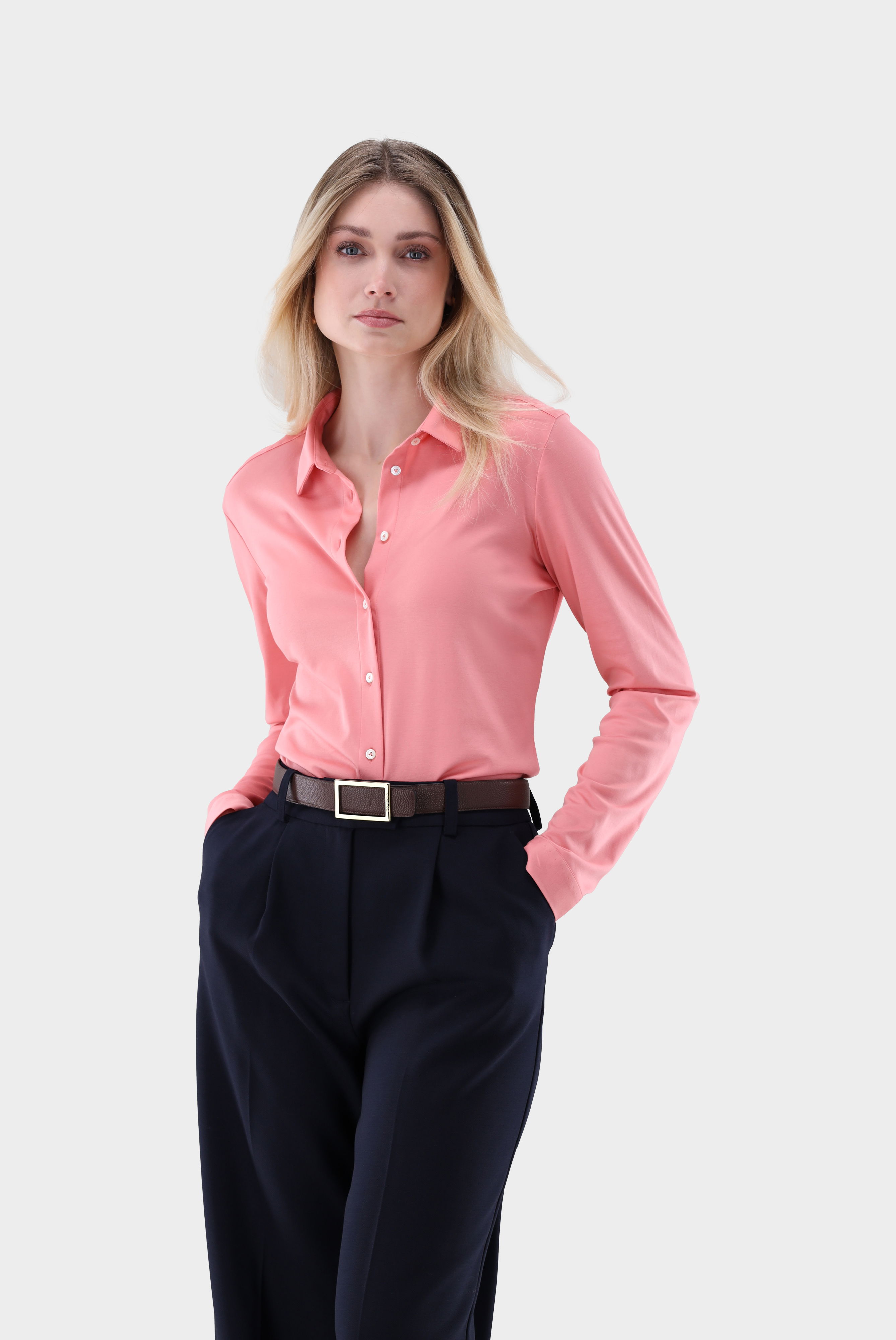 Hemdbluse aus Jersey tailliert