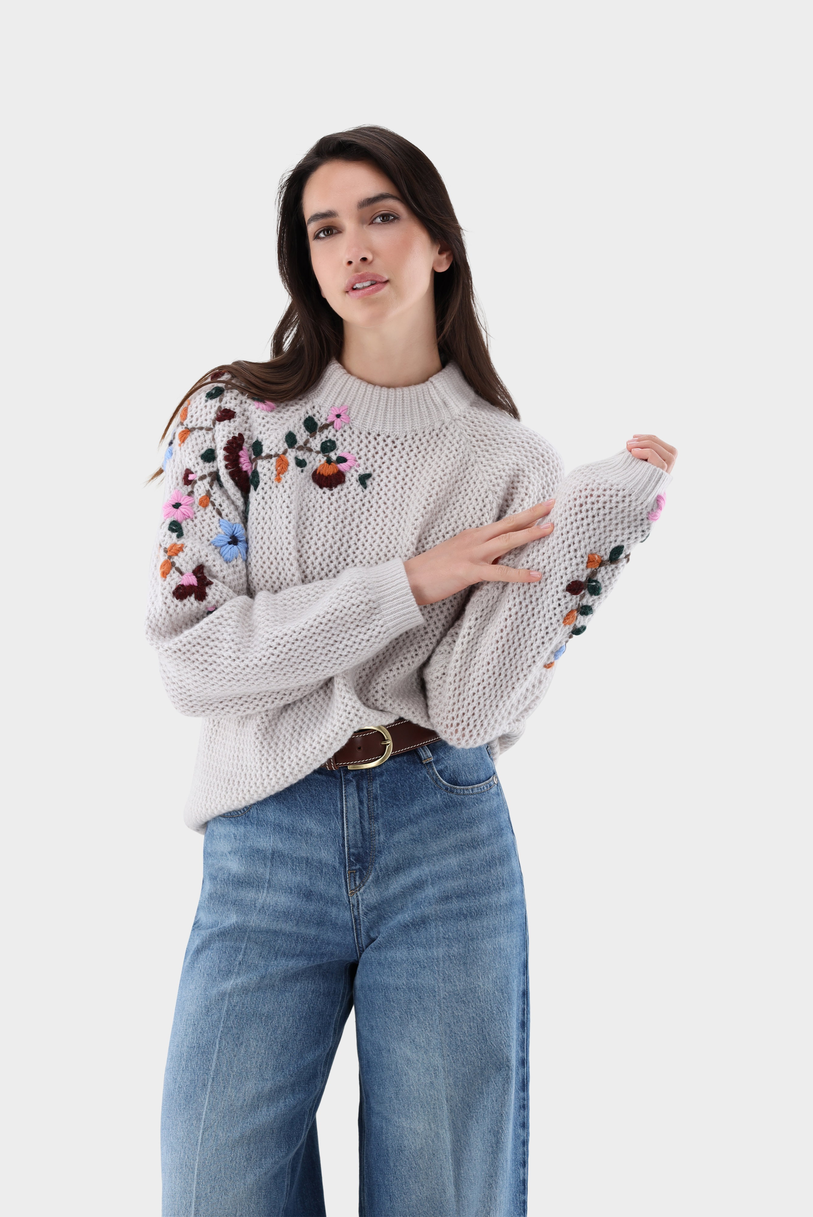 Stehkragenpullover mit Blumen-Stickerei