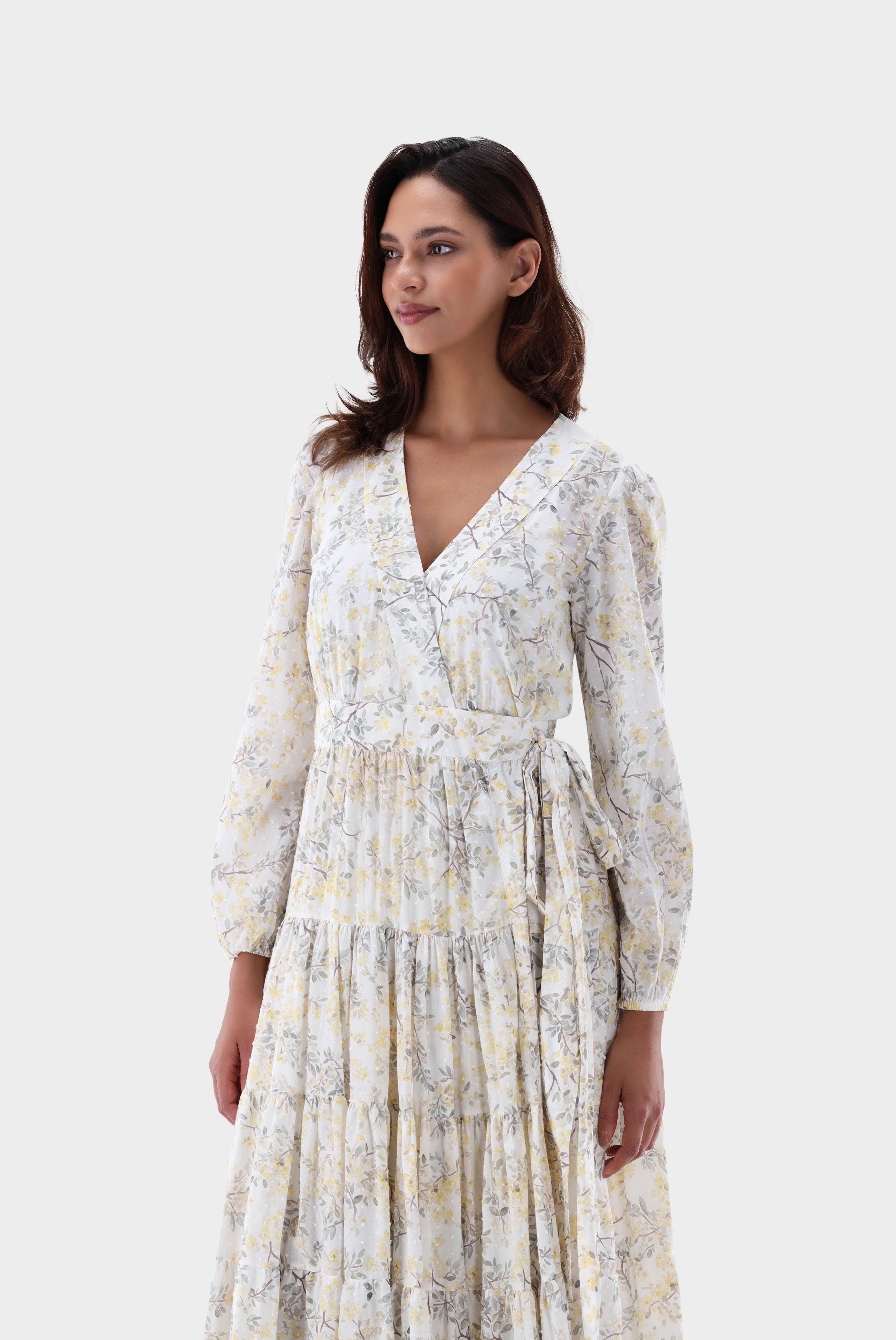 Midi-Wickelkleid mit Puffärmeln