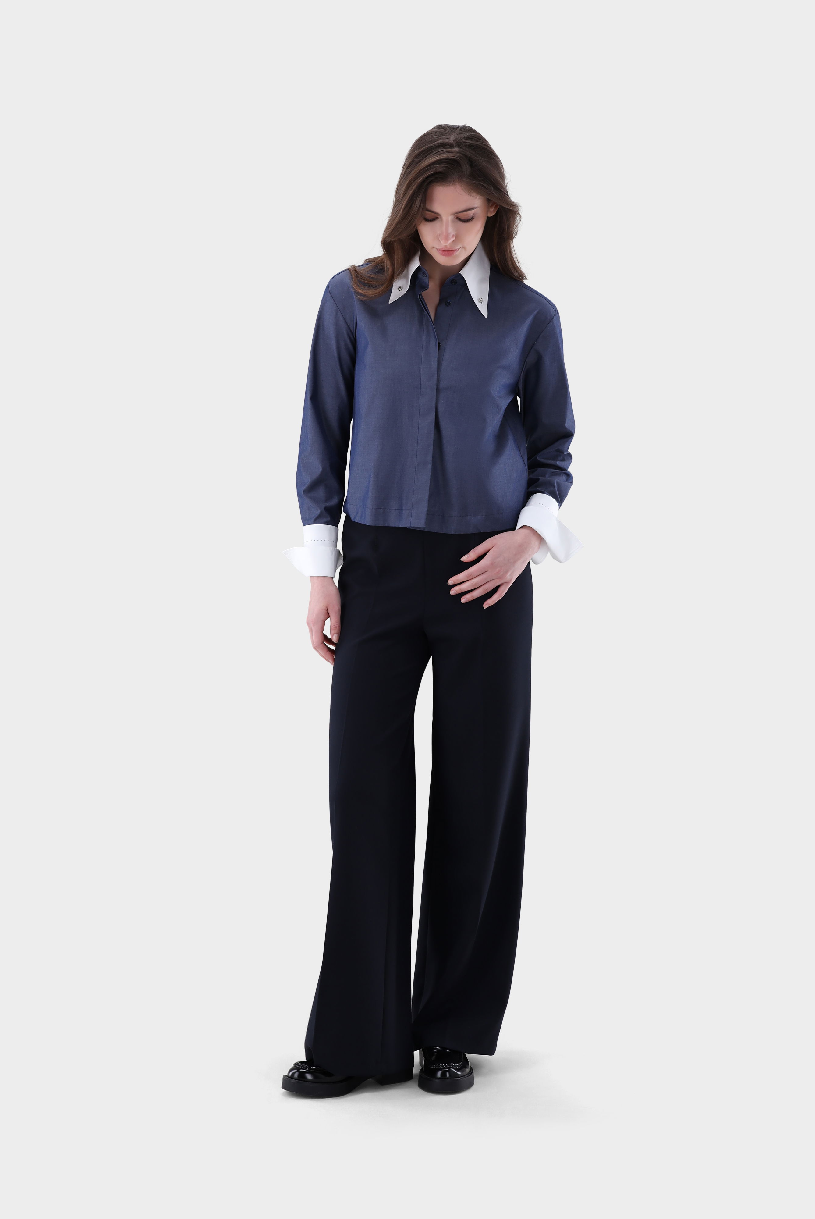 Hemdbluse kurz geschnitten und gestreift günstig online kaufen