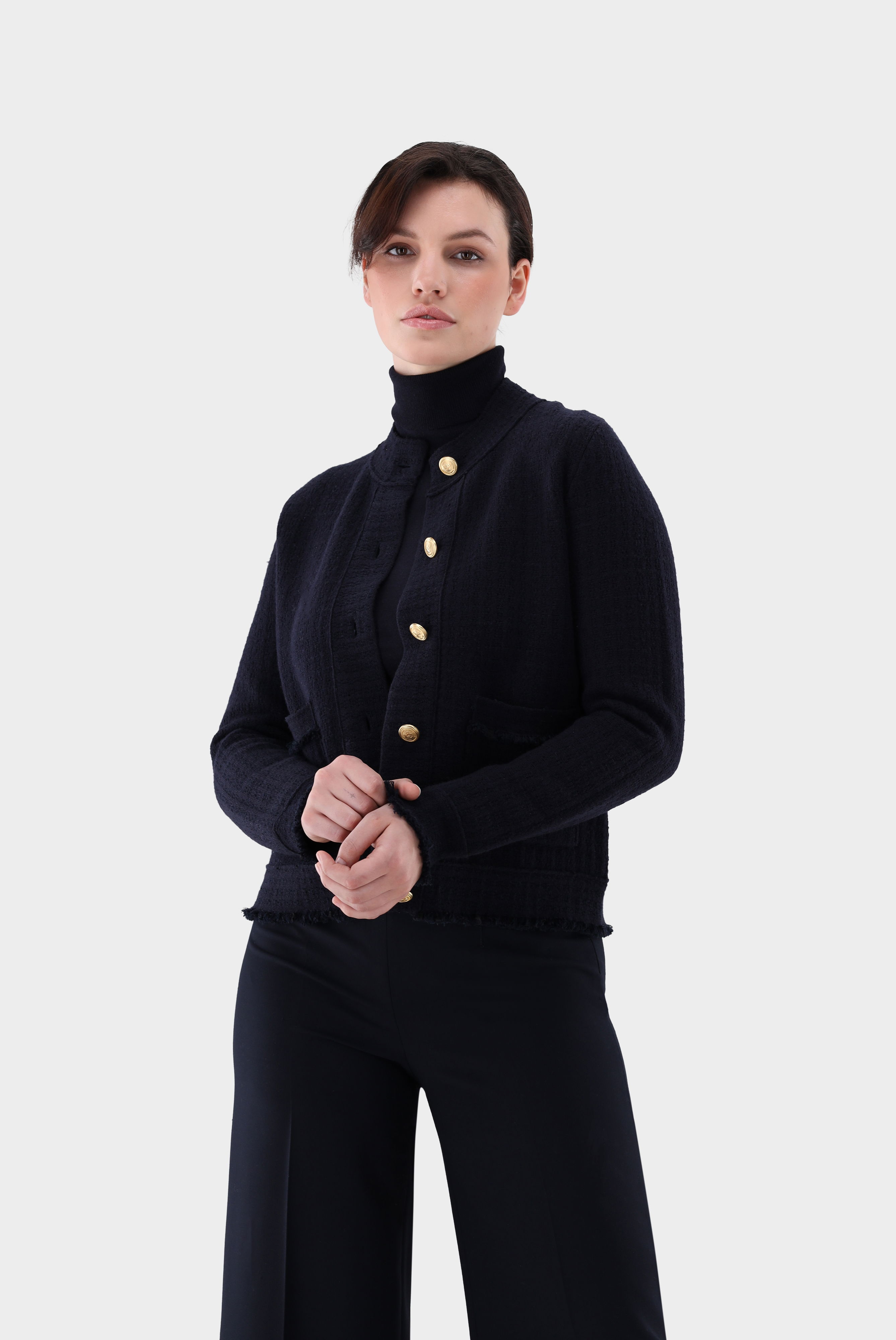 Jacke kurz geschnitten aus gestricktem Tweed