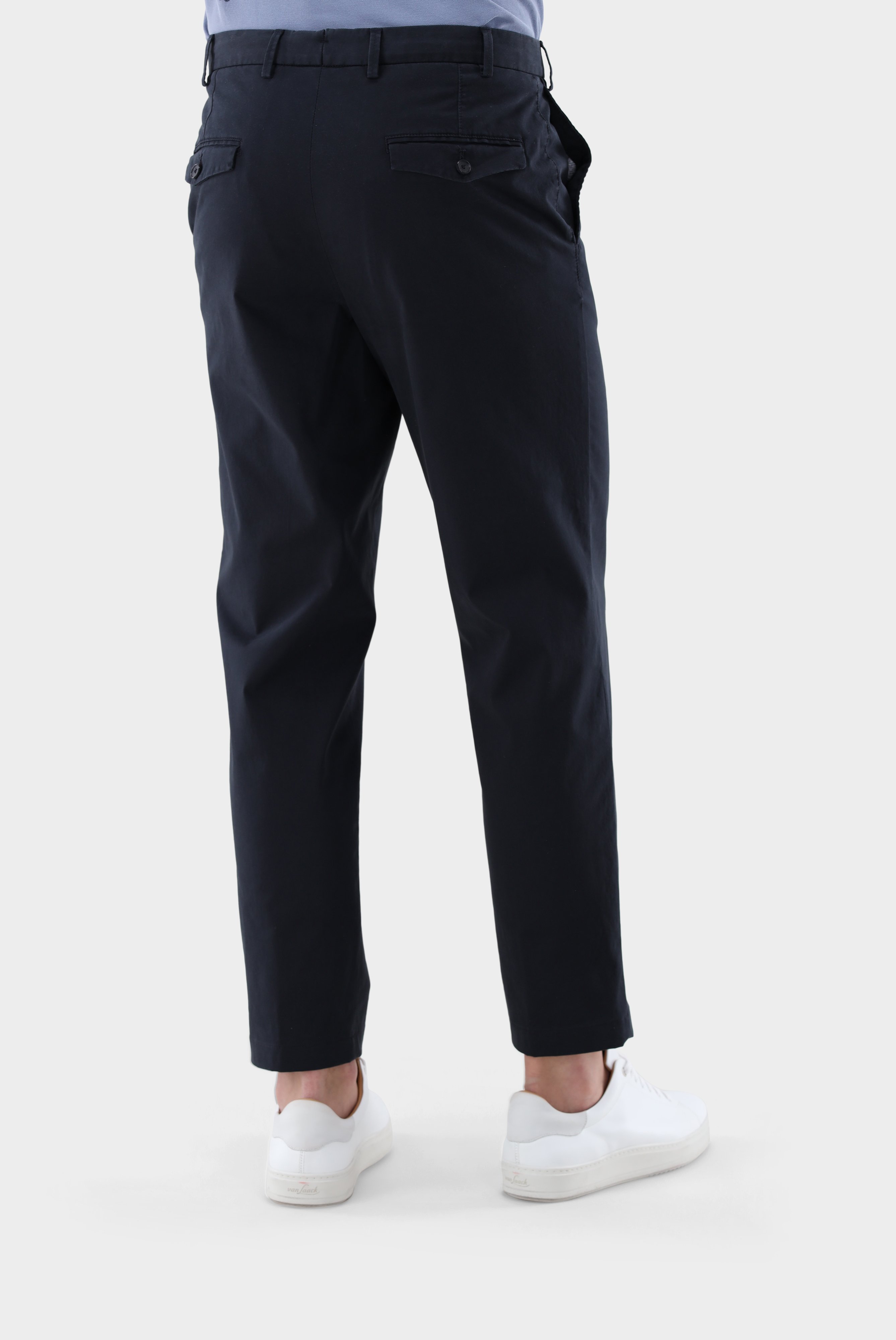 Jeans & Trousers+Straight-Leg Chinos with Stretch+80.7844..J00151.790.46