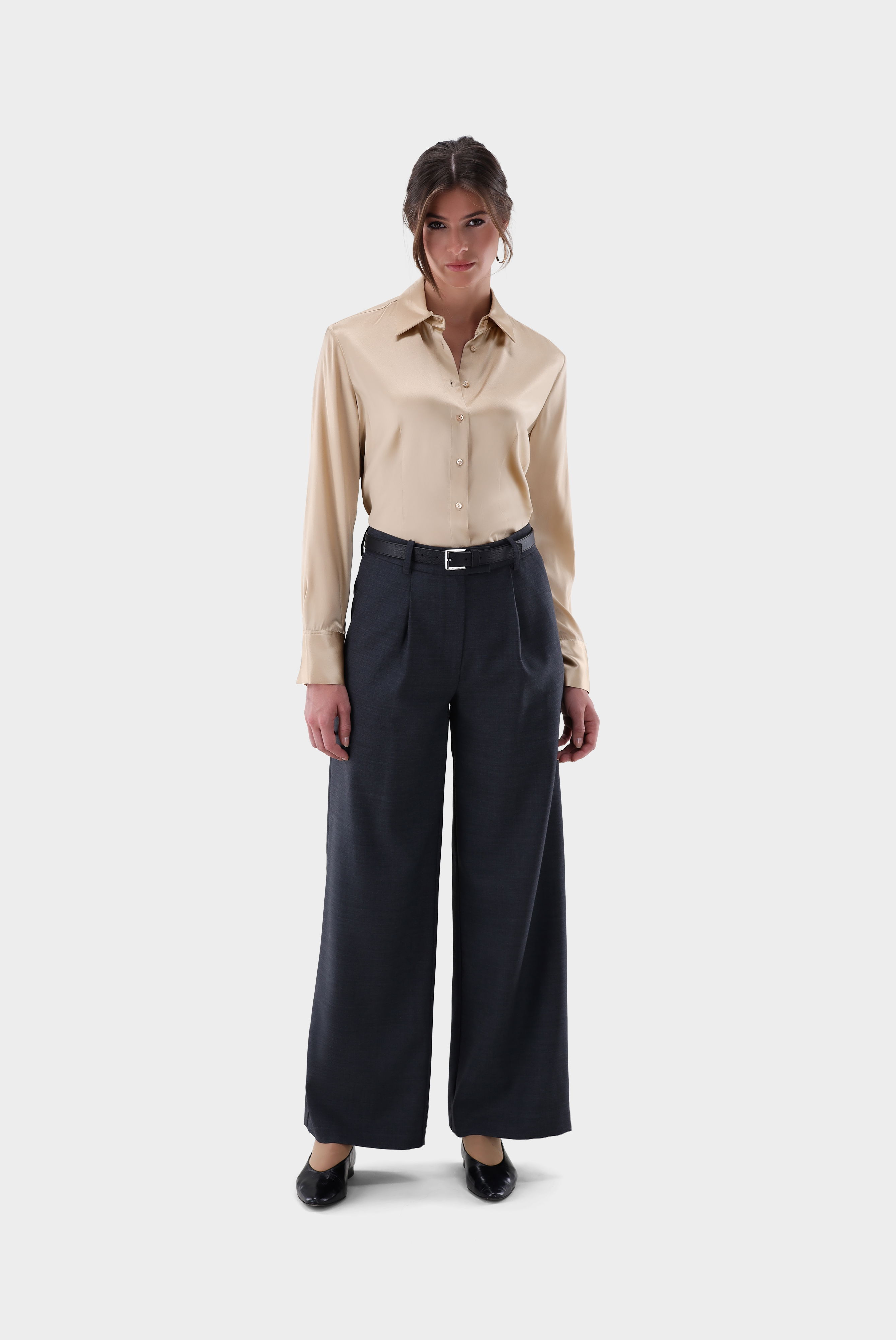 Hemdbluse tailliert aus Seidensatin-Stretch günstig online kaufen