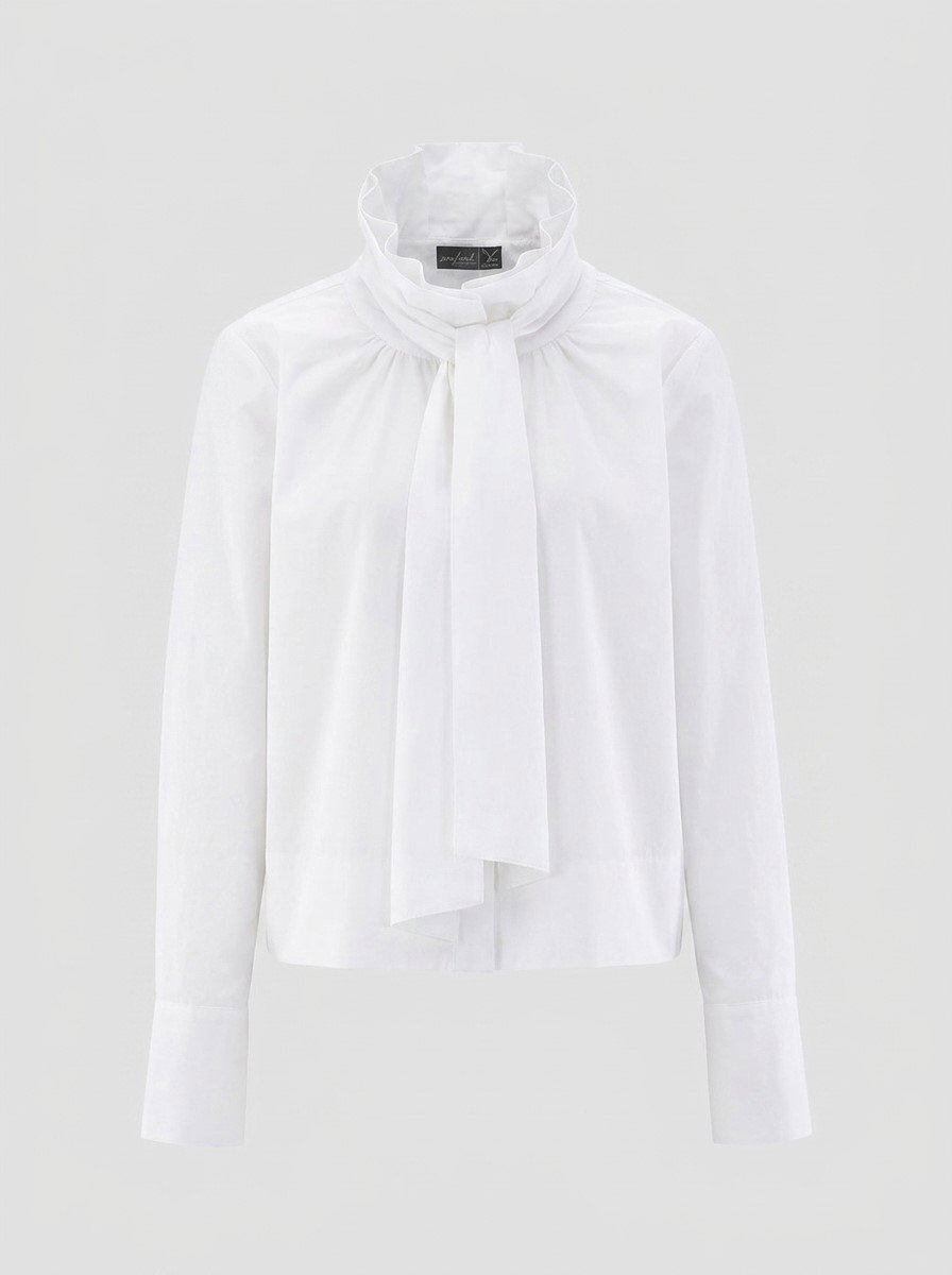 Cropped stand-up collar blouse with pussy-bow