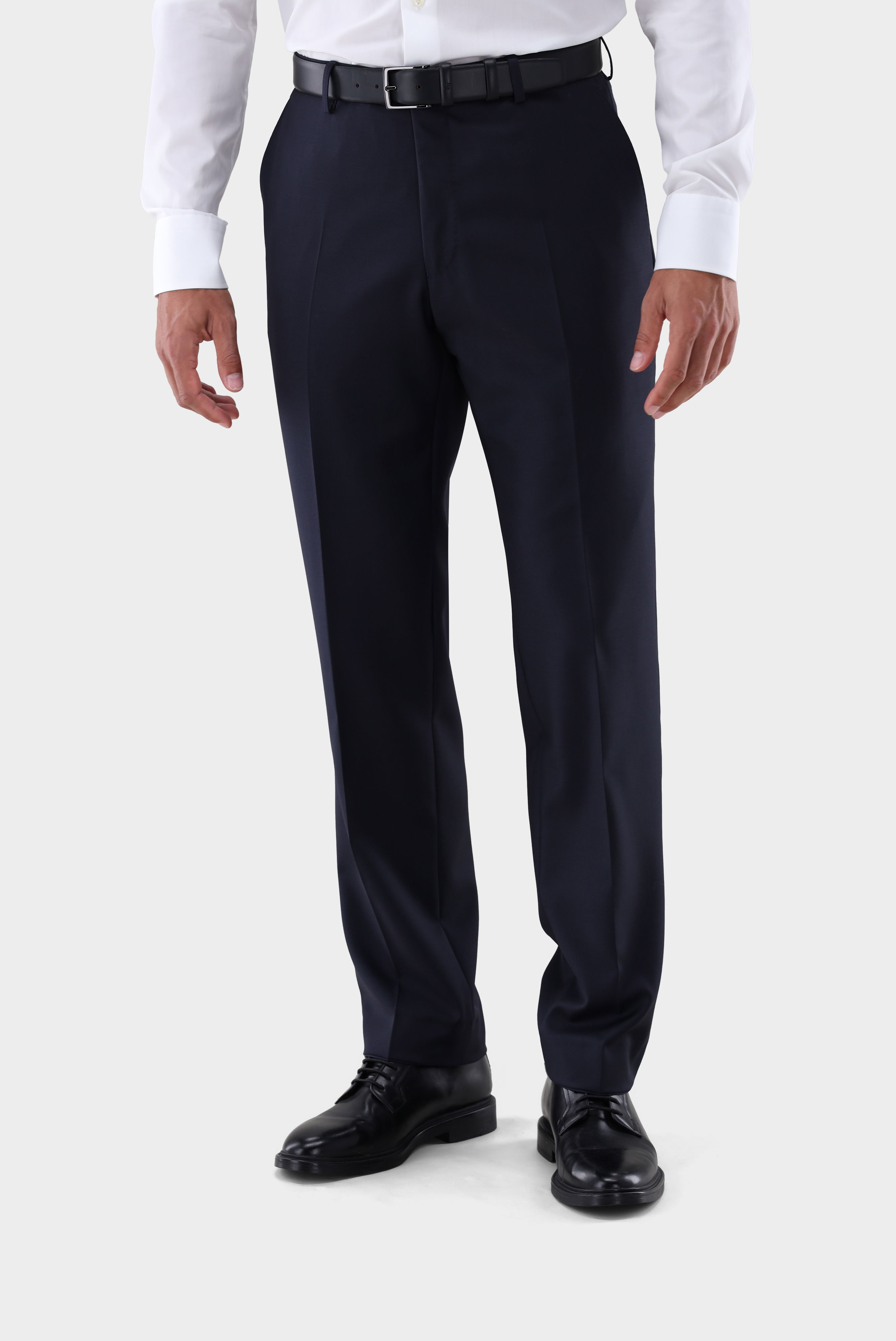 Wool trousers with straight leg