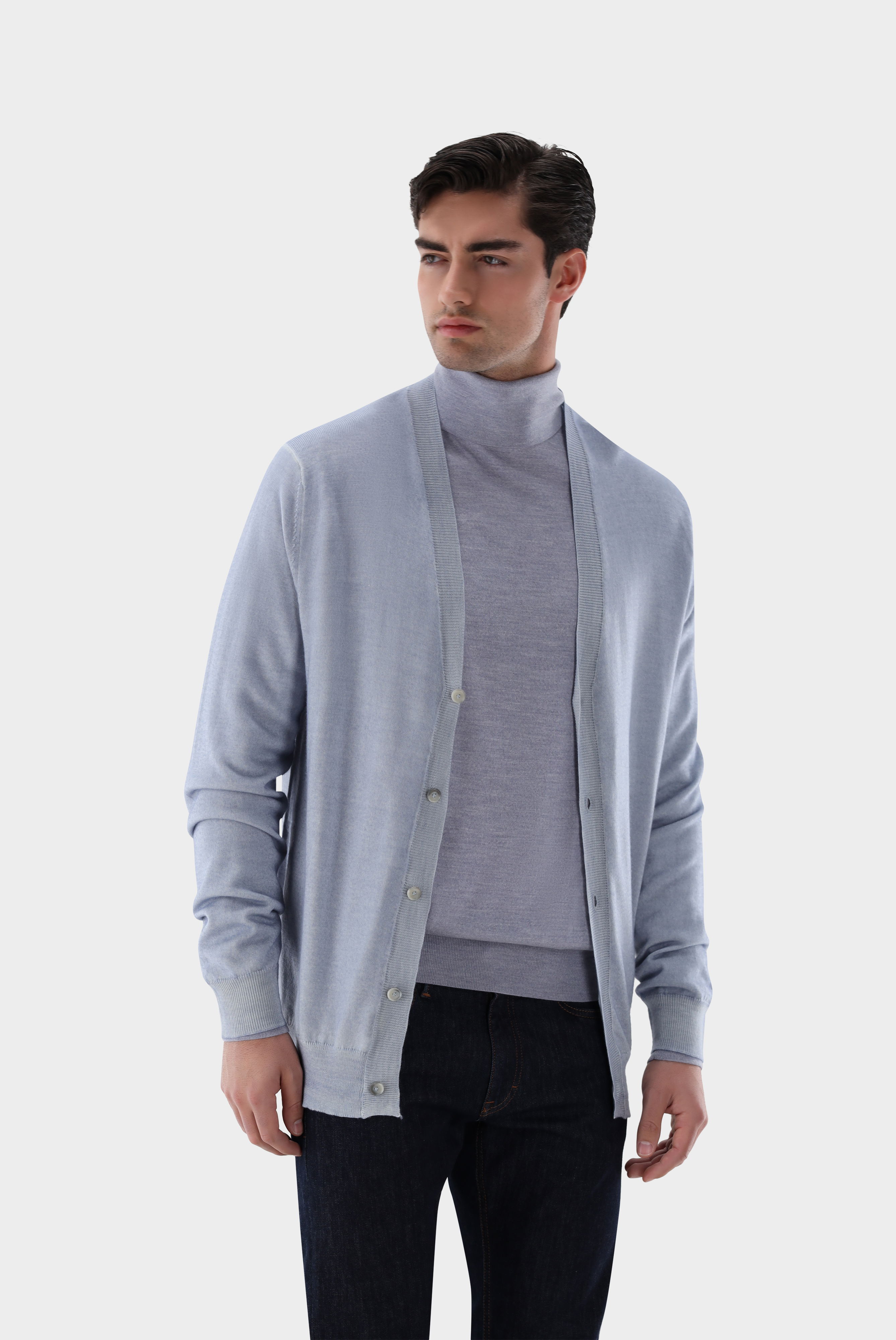 Cardigan aus Merinowolle in gewaschener Optik