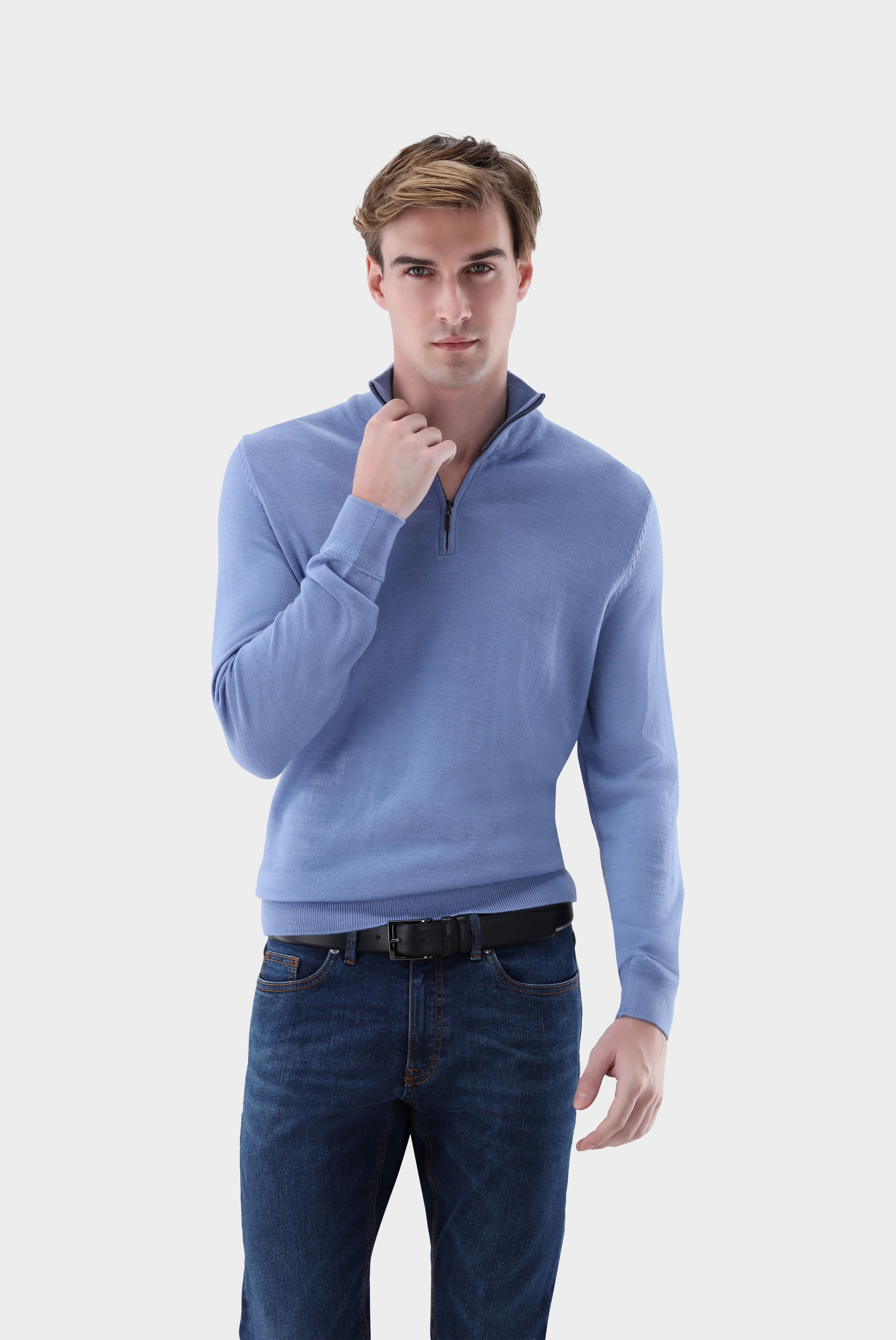 Troyer aus merzerisierter Merinowolle mit Farbdetail