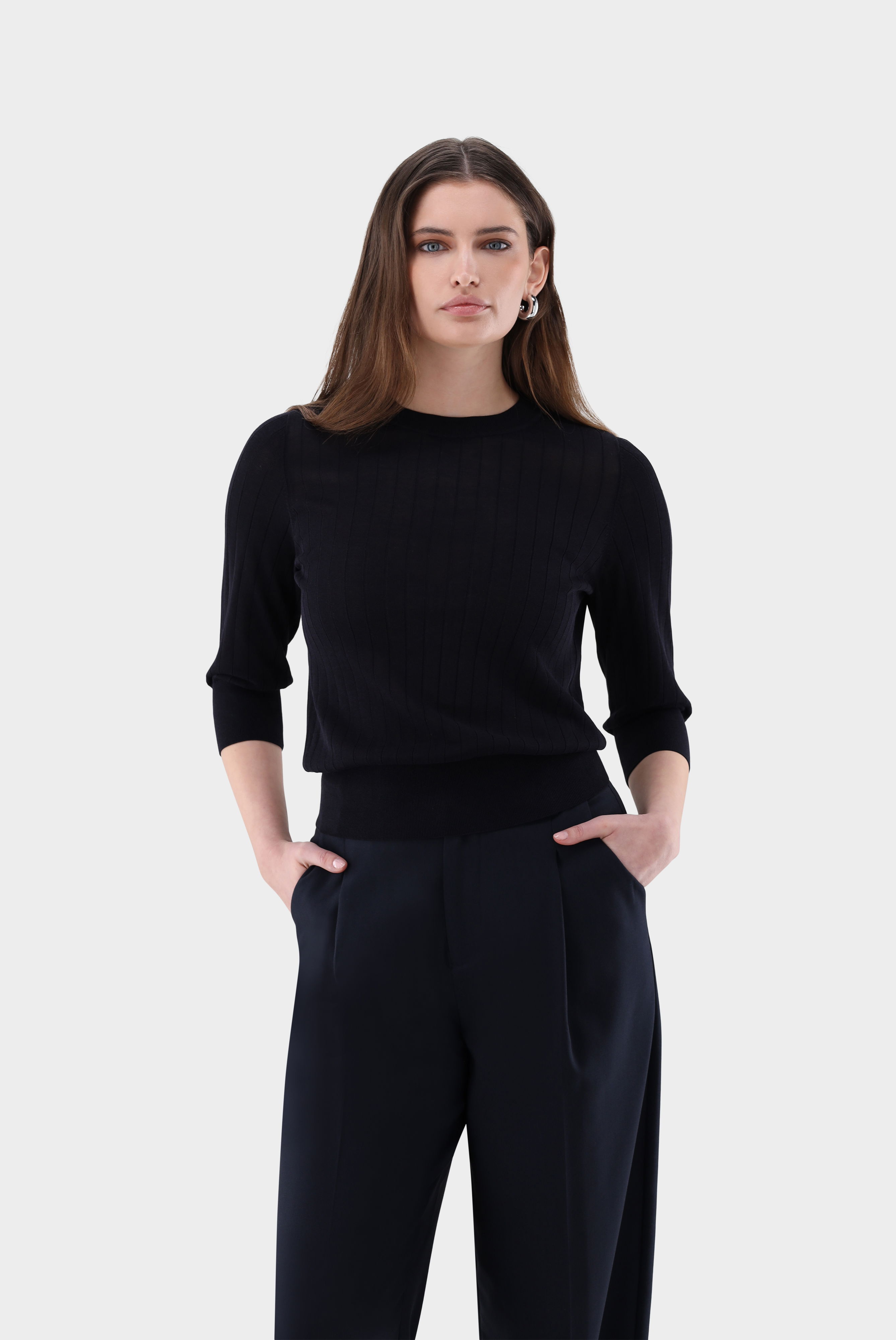 T-shirt in ribbed knit with cotton and viscose