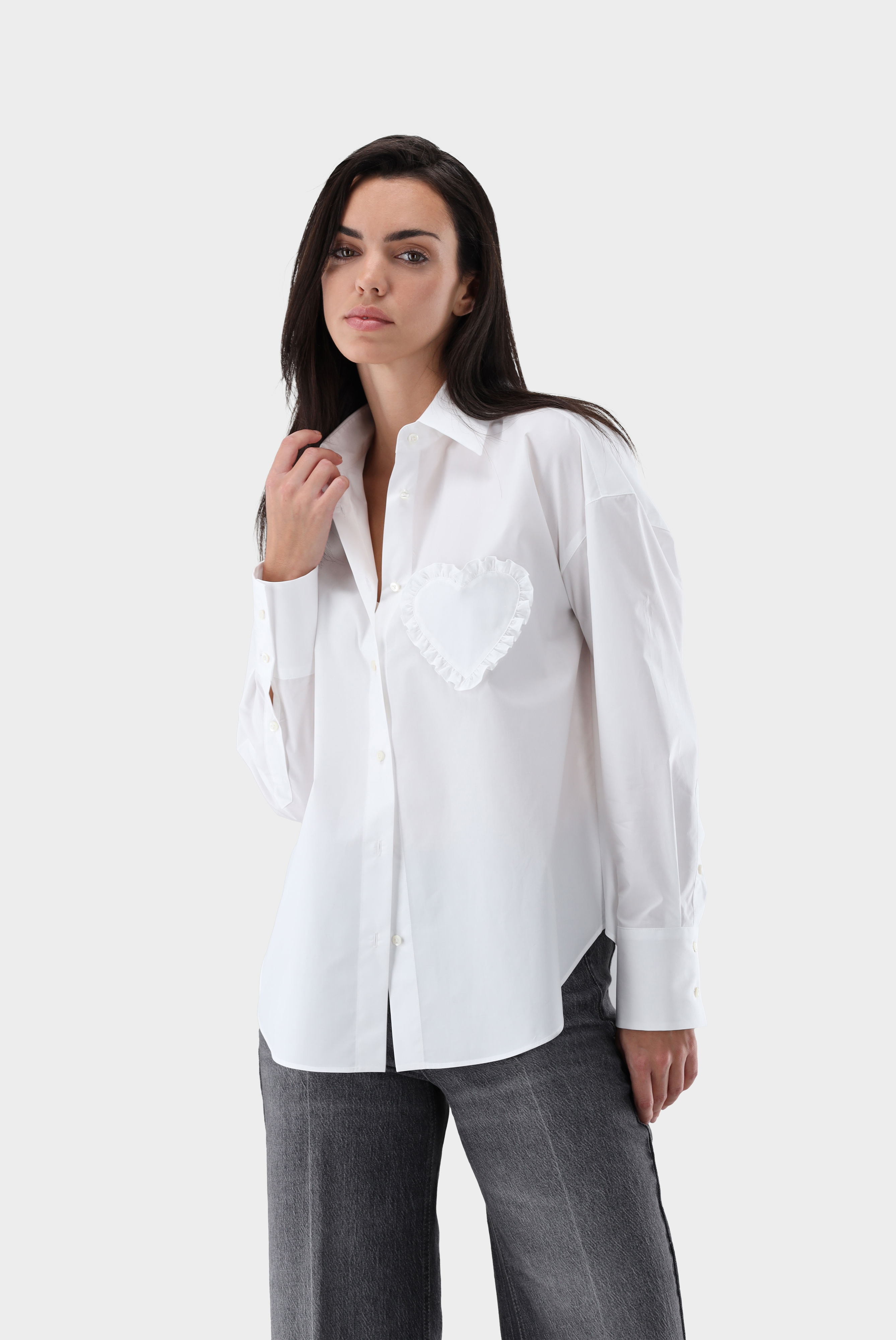 Hemdbluse mit Herz-Tasche