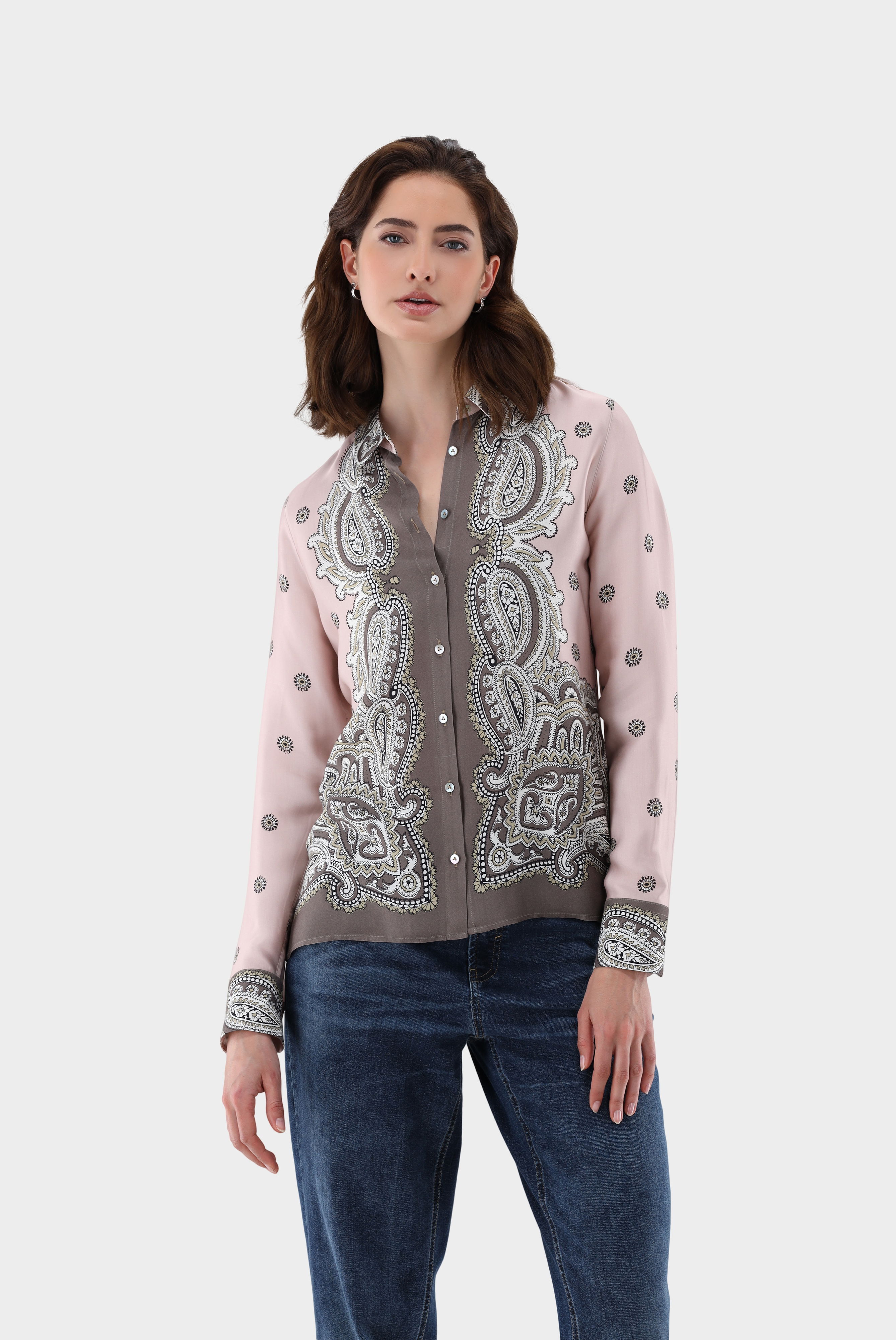 Hemdbluse locker geschnitten mit  Druckmuster