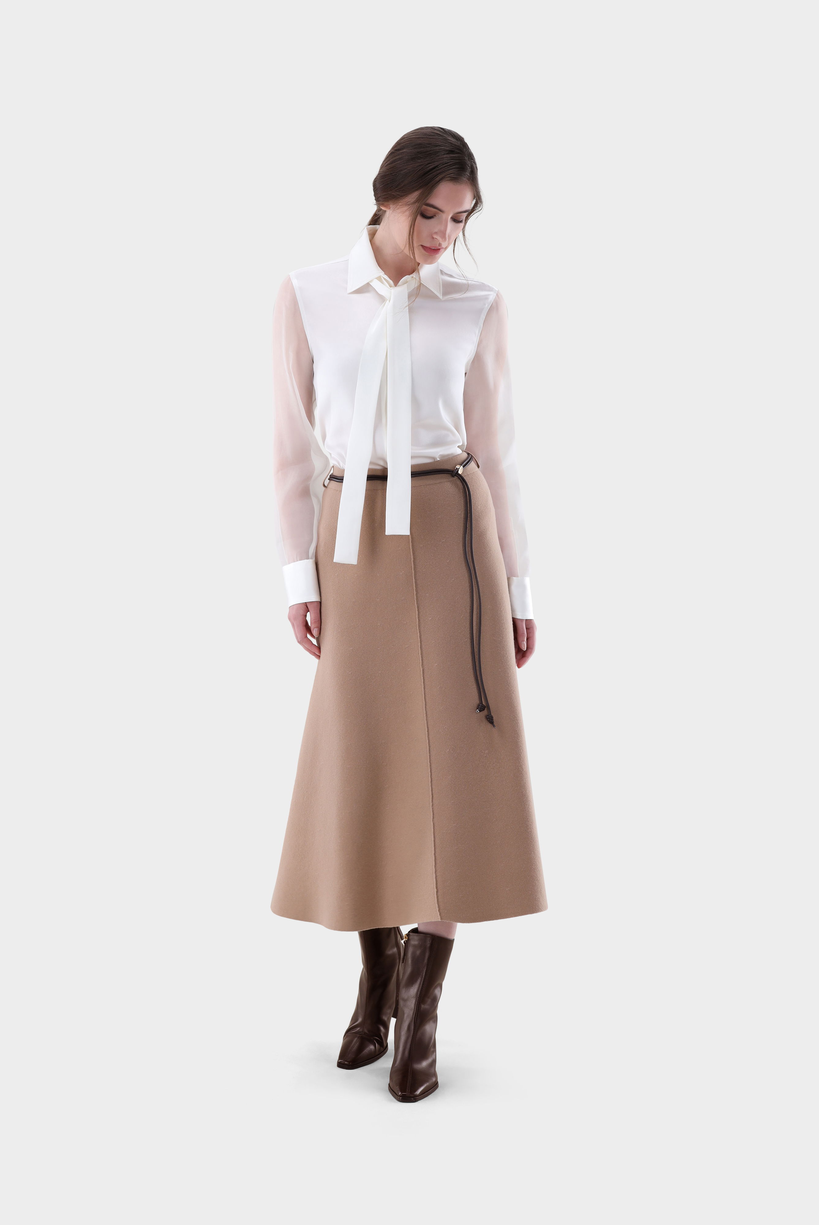 Taillierte Seidenbluse mit Organza Ärmeln günstig online kaufen