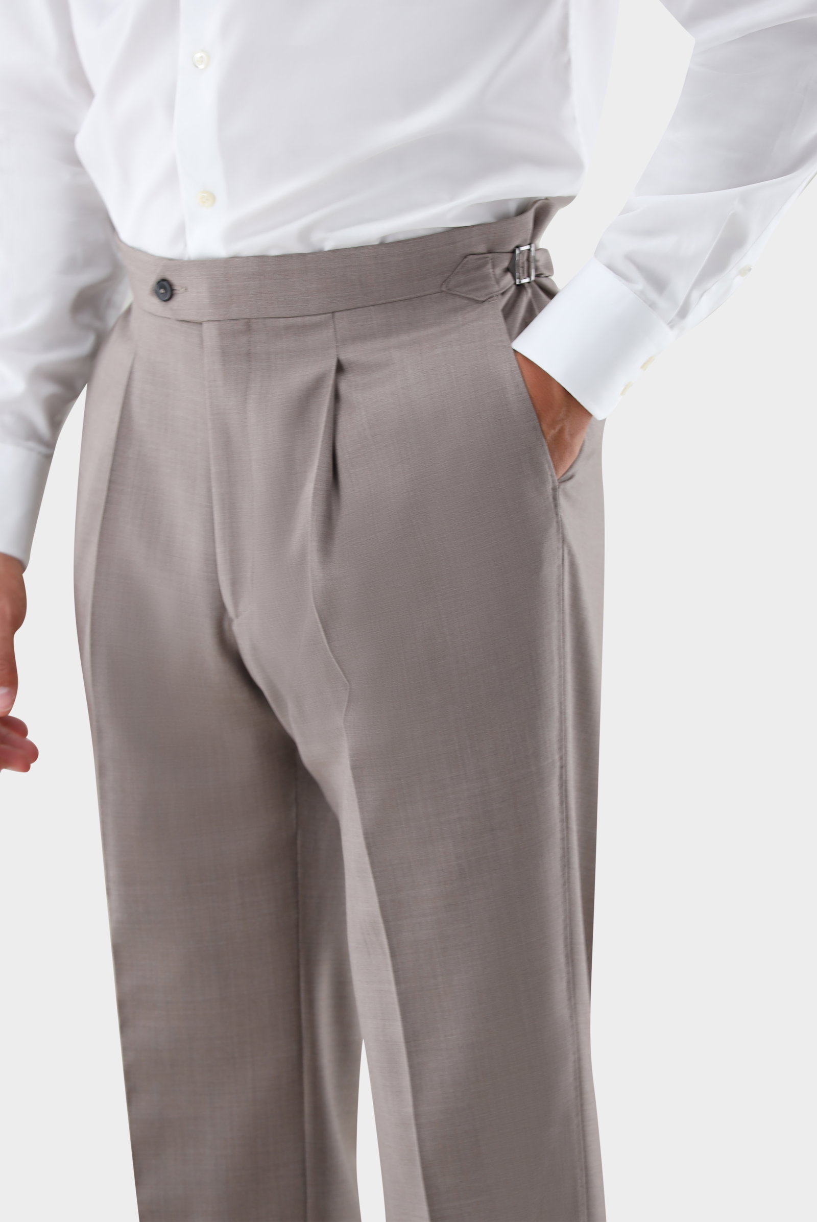 スーツ ILEAN WIDE STRAIGHT BUGGY WOOL SLACKS Wool trousers with high waist and wide leg | van Laack